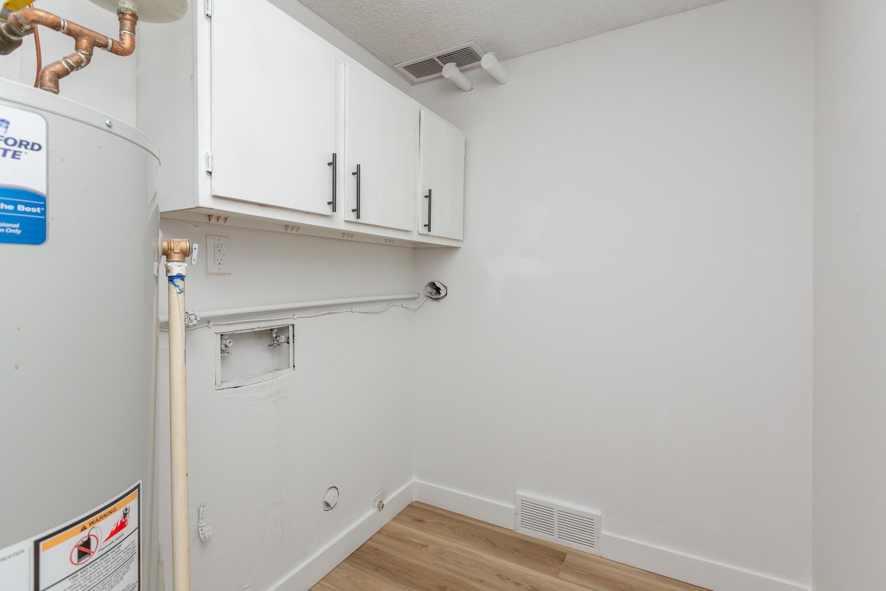 3229 Bunting Avenue Property Photo 28