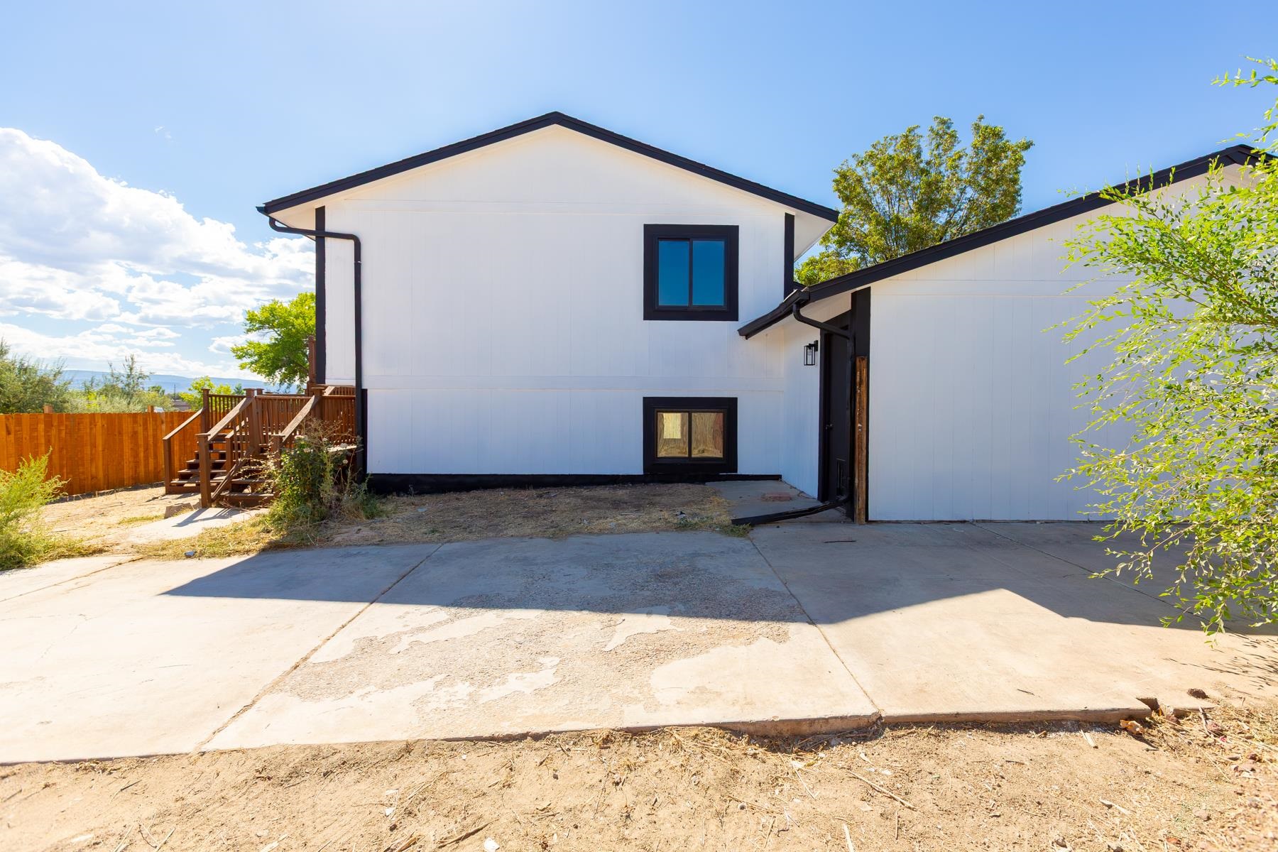 3229 Bunting Avenue Property Photo 37