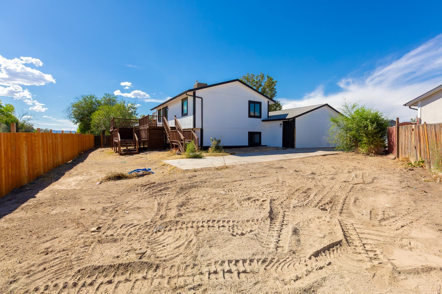 3229 Bunting Avenue Property Photo 40
