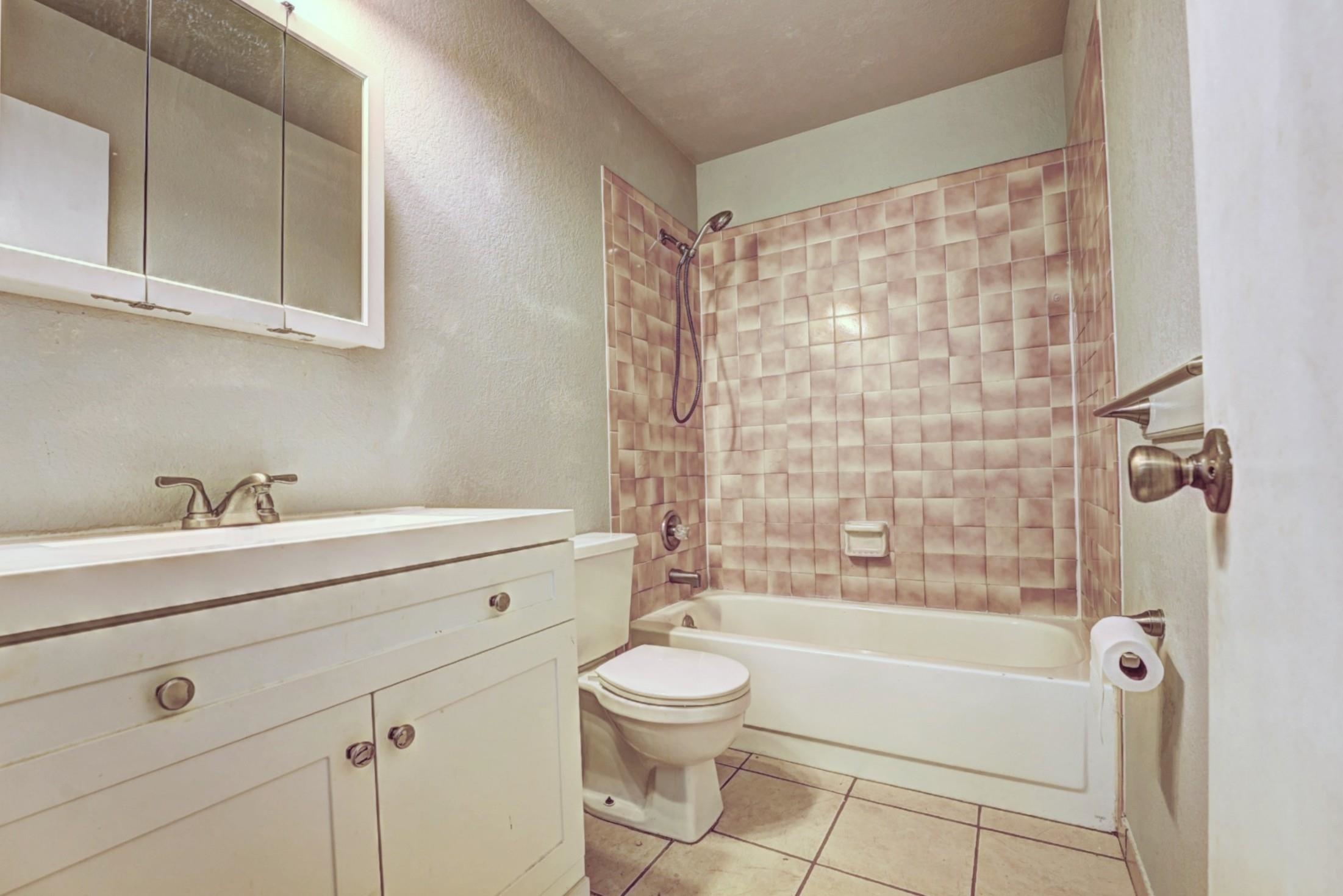 547 Pearce Avenue Property Photo 12
