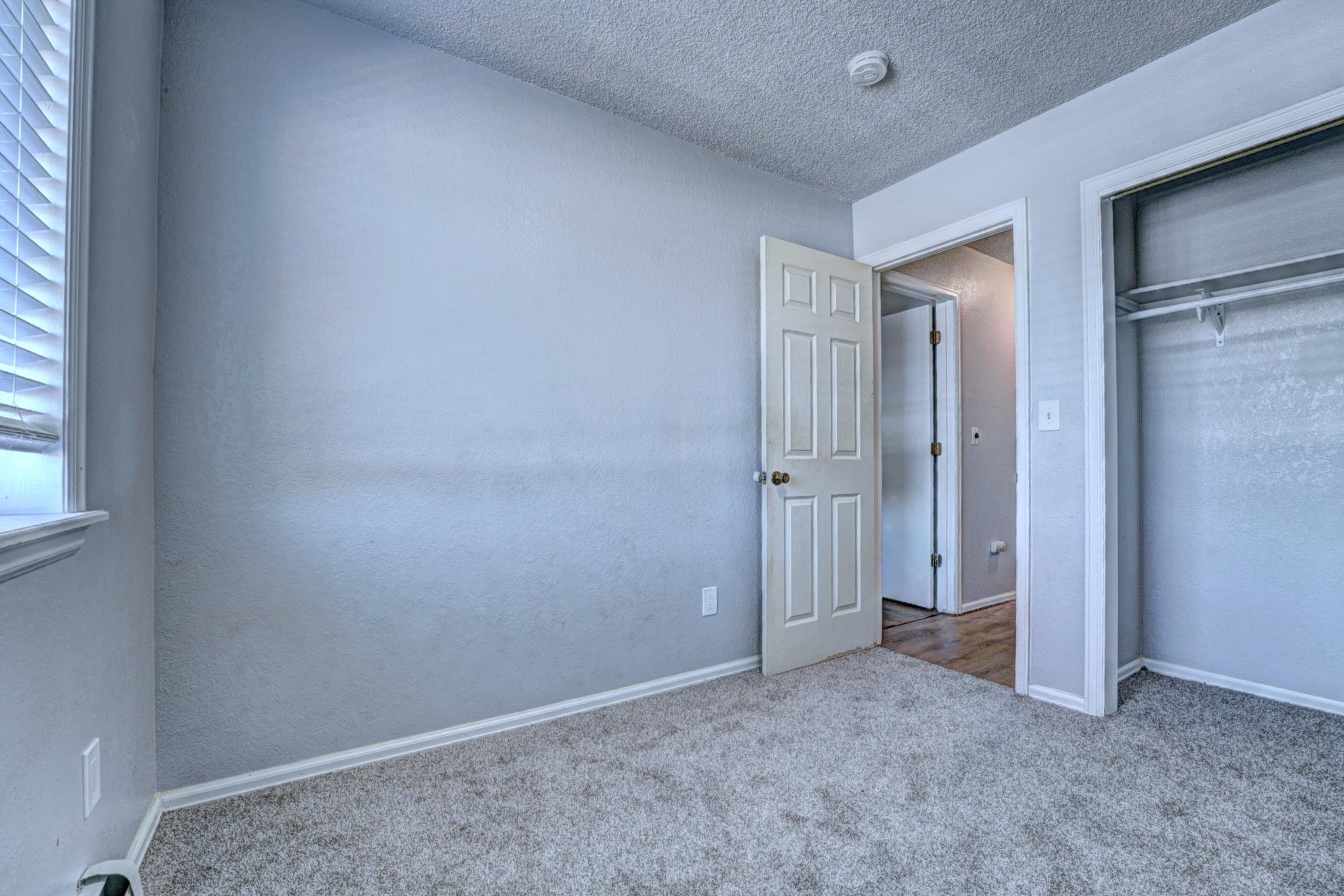 547 Pearce Avenue Property Photo 14