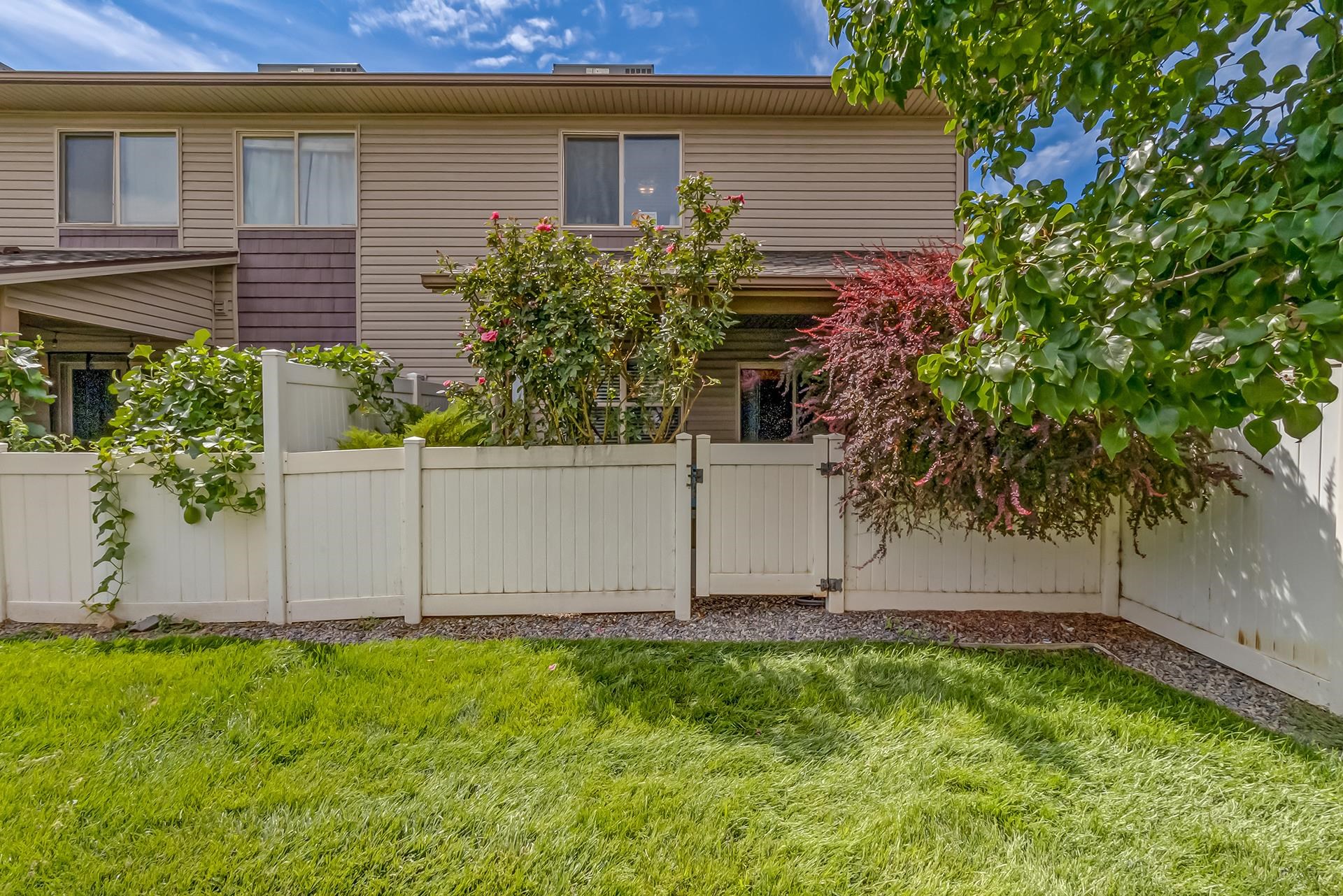 2458 1/2 Brookwillow Loop Property Photo 7