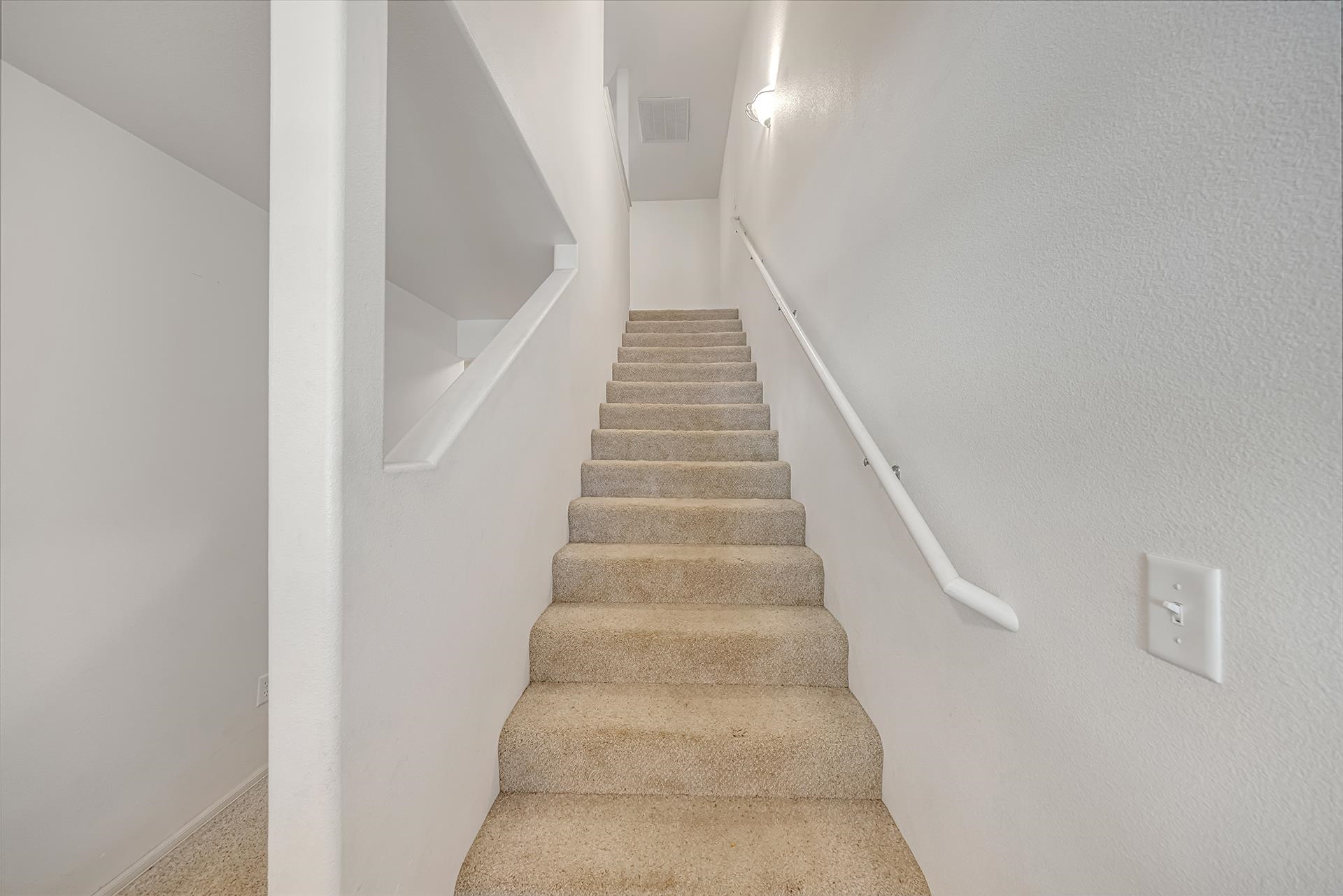 2458 1/2 Brookwillow Loop Property Photo 26