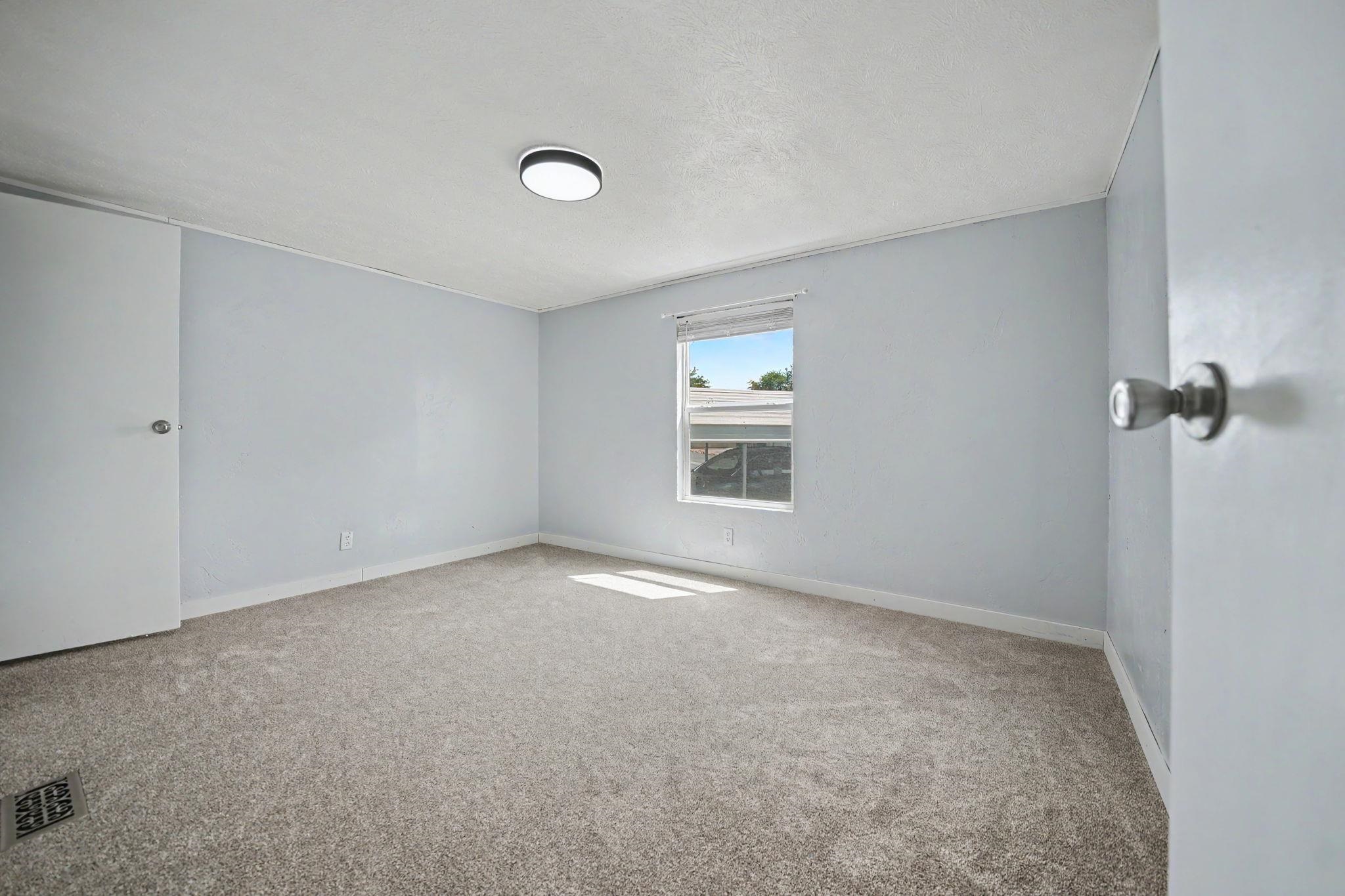 585 25 1/2 Road Property Photo 18