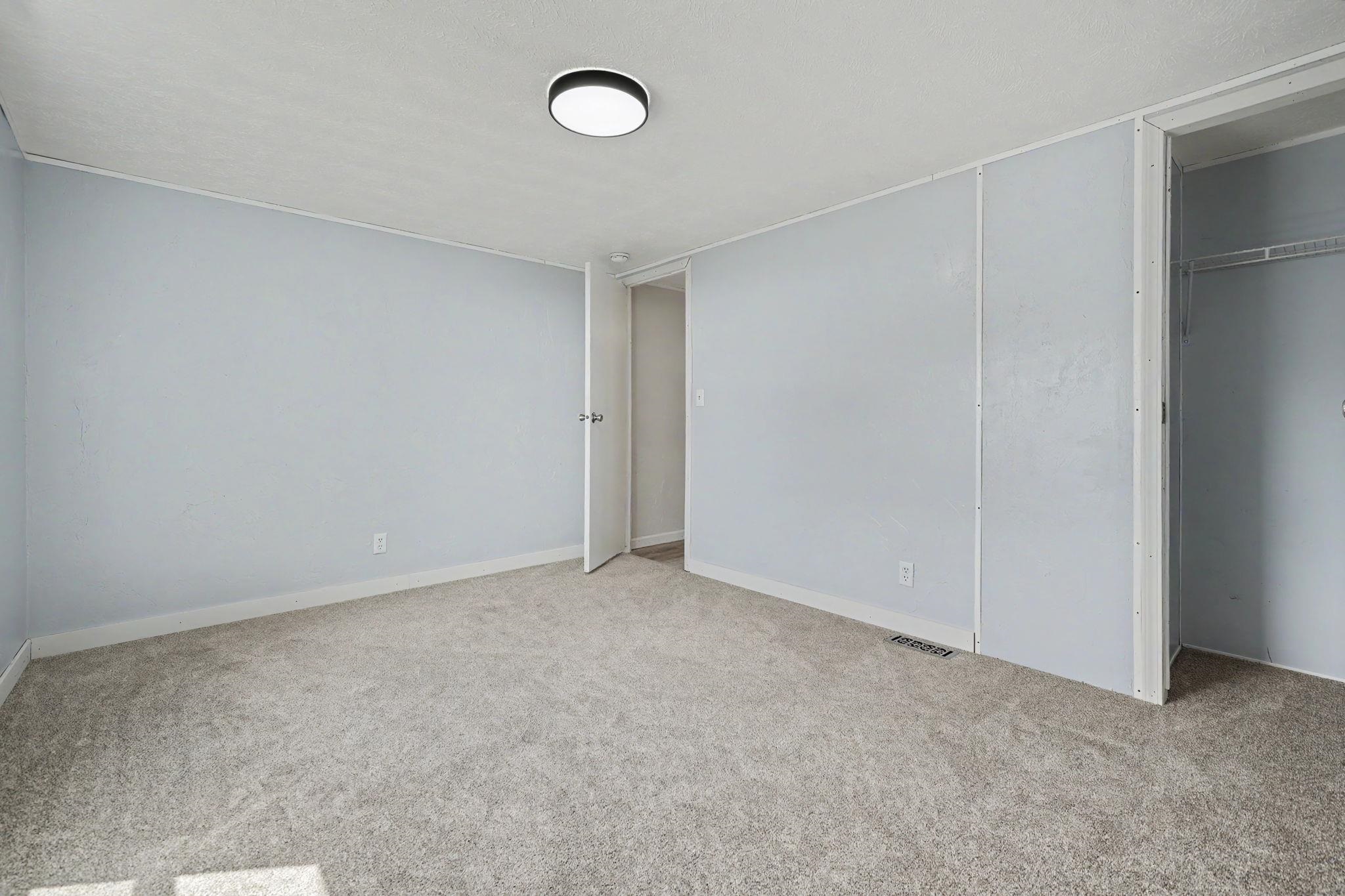 585 25 1/2 Road Property Photo 20