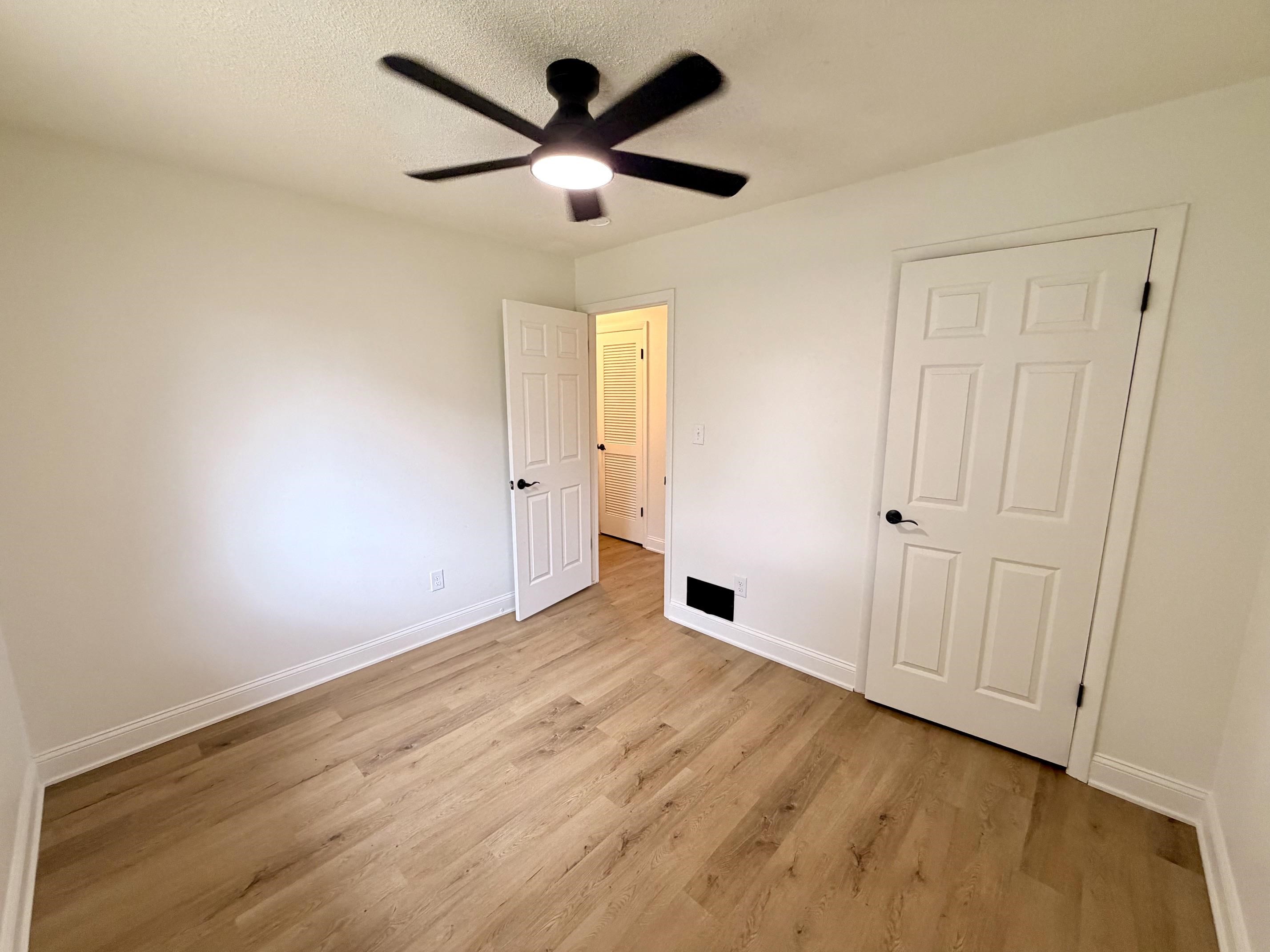 605 Susan Street Property Photo 30