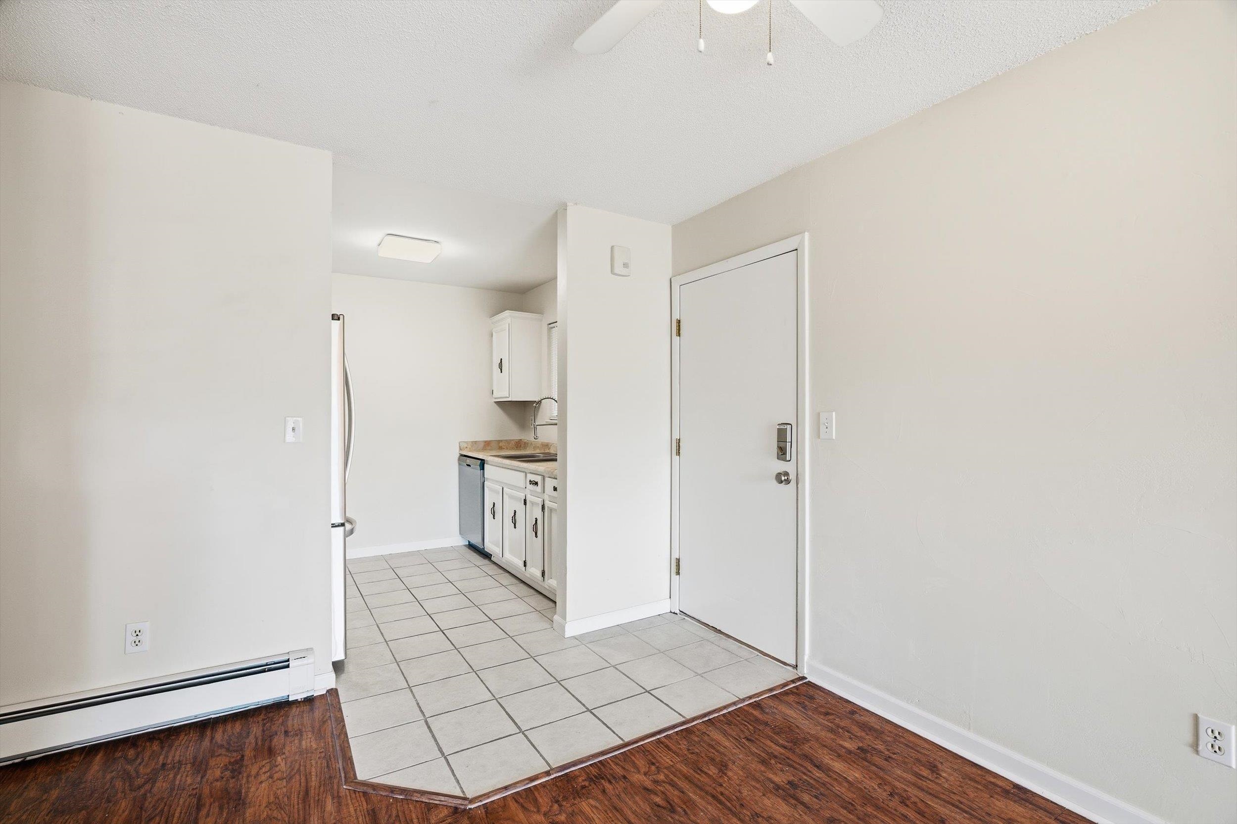 3231 Lakeside Drive Property Photo 8