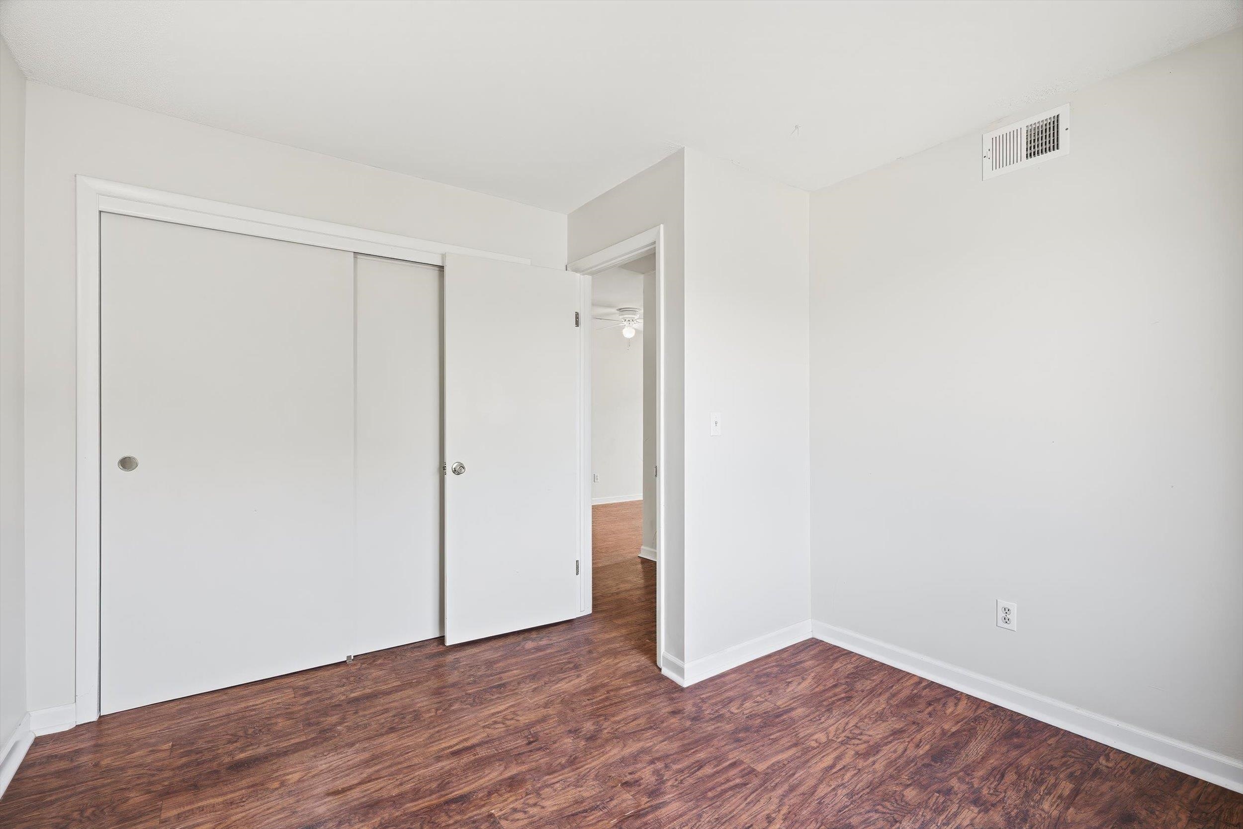 3231 Lakeside Drive Property Photo 14