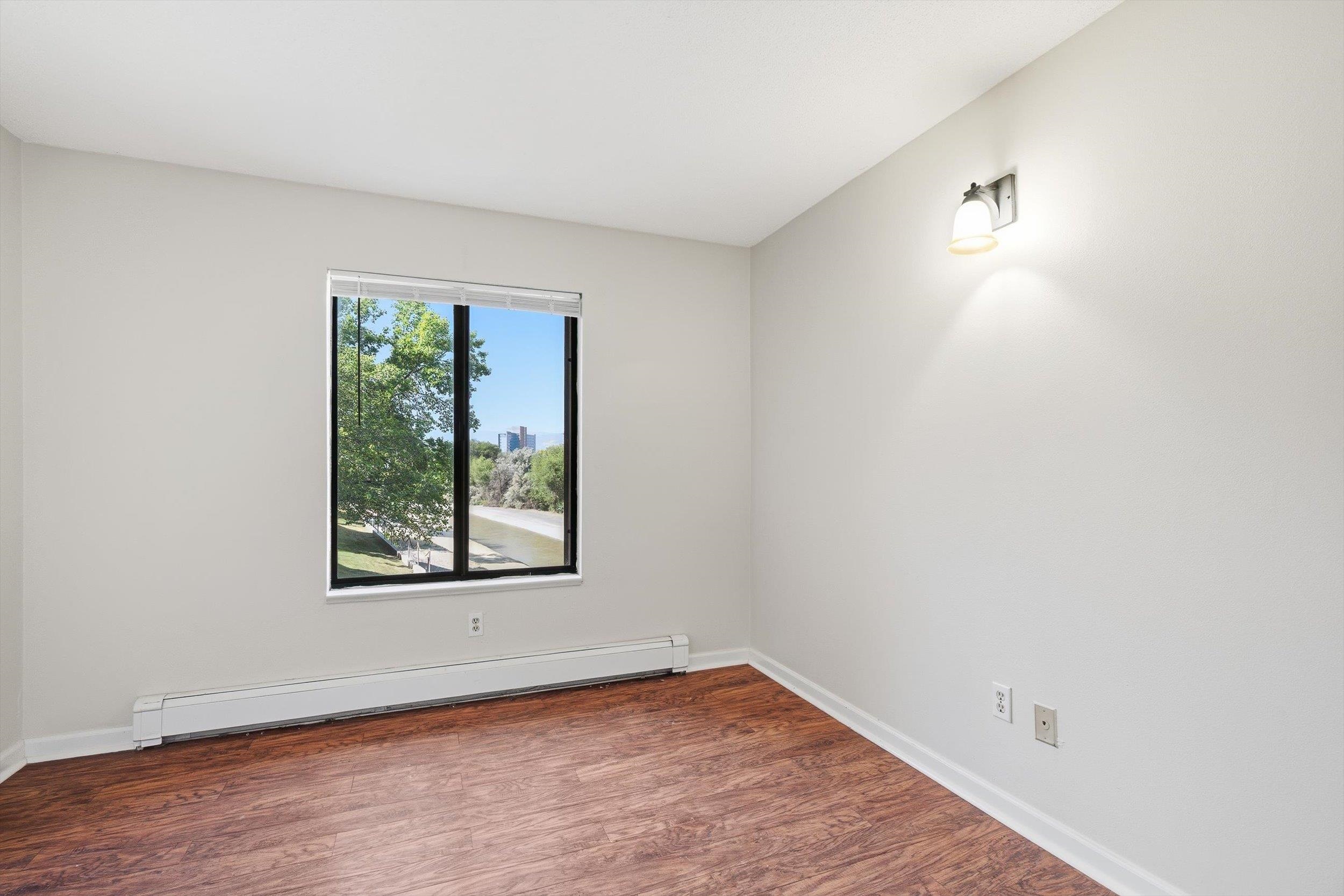 3231 Lakeside Drive Property Photo 15