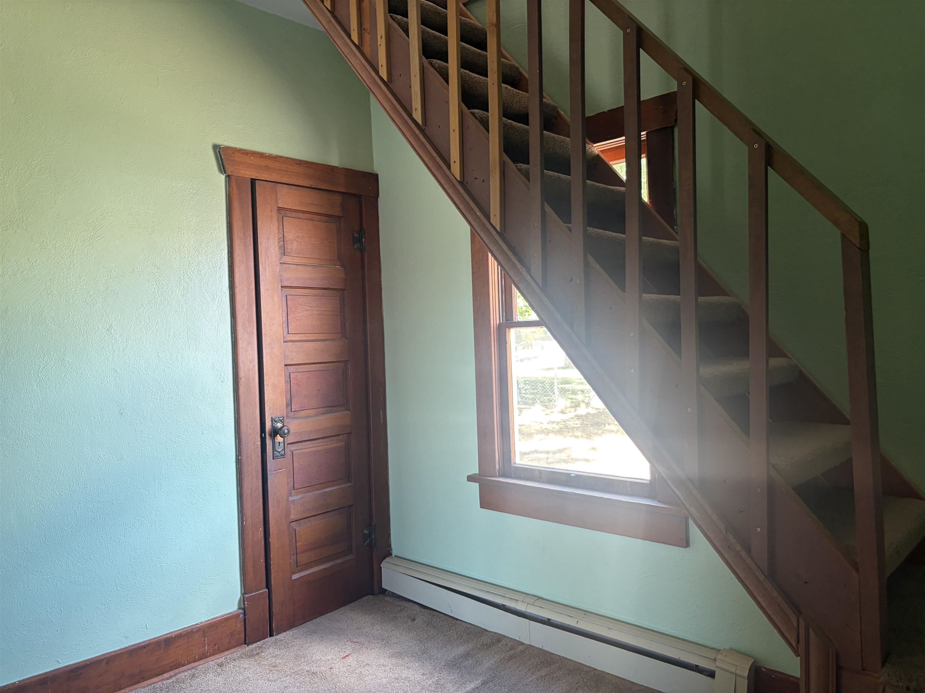 216 Denver Avenue Property Photo 8