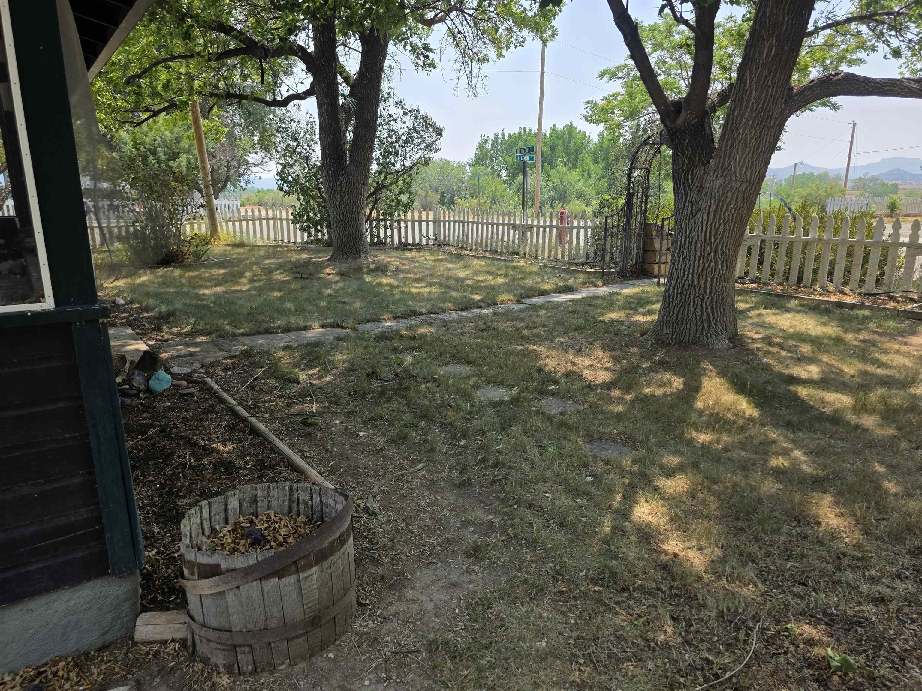 216 Denver Avenue Property Photo 14