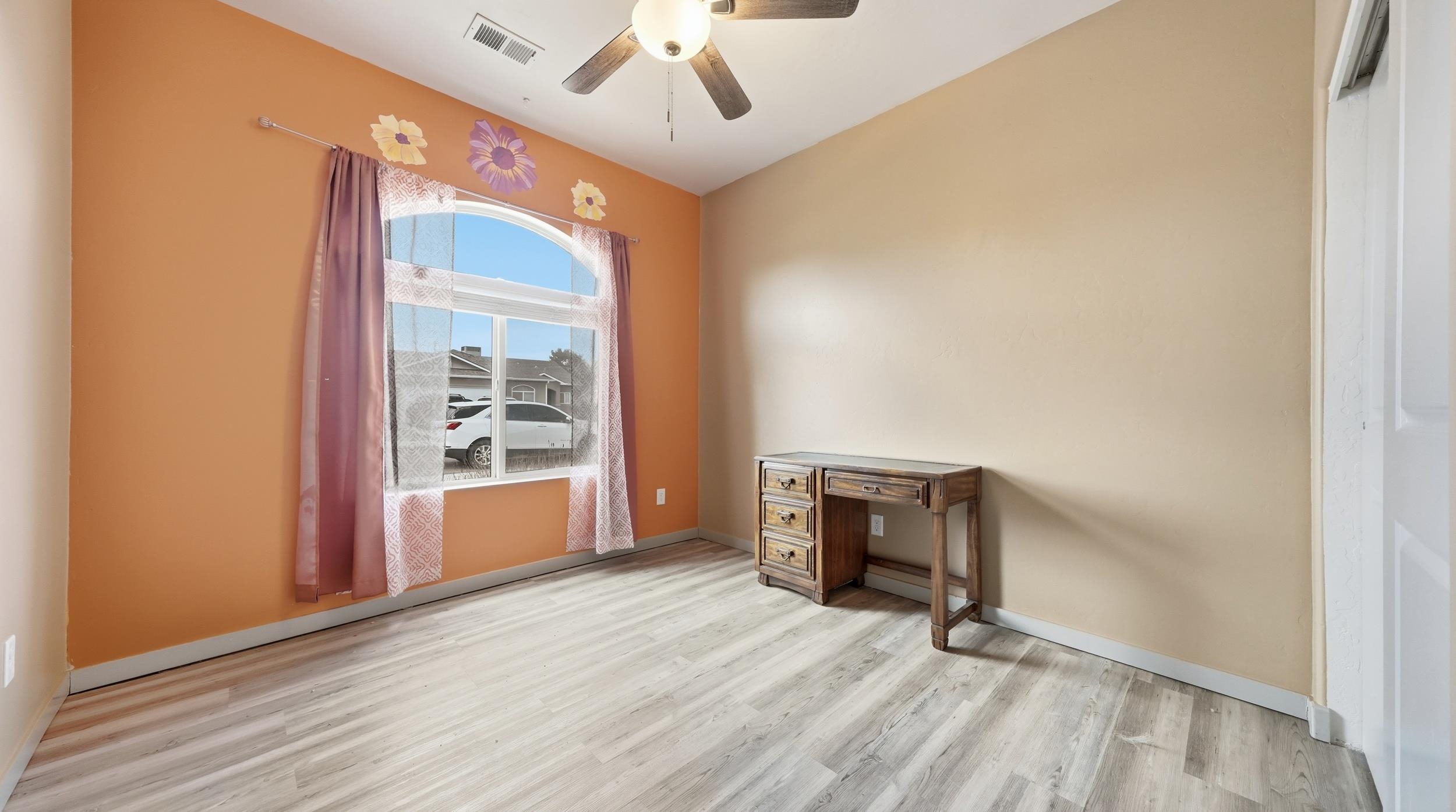 392 Sage Way Property Photo 23