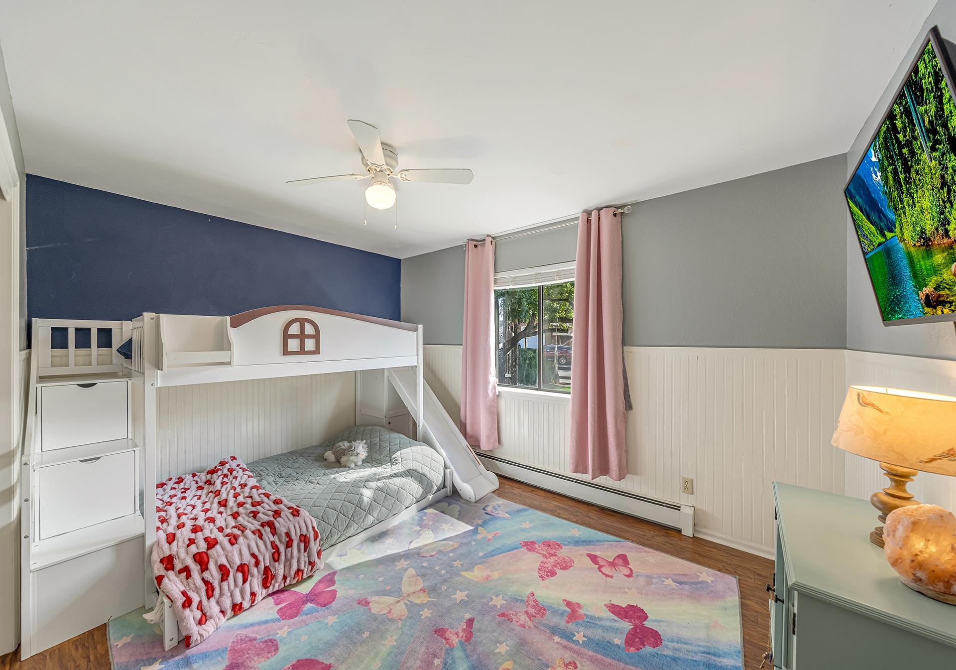 3815 Applewood Street Property Photo 17