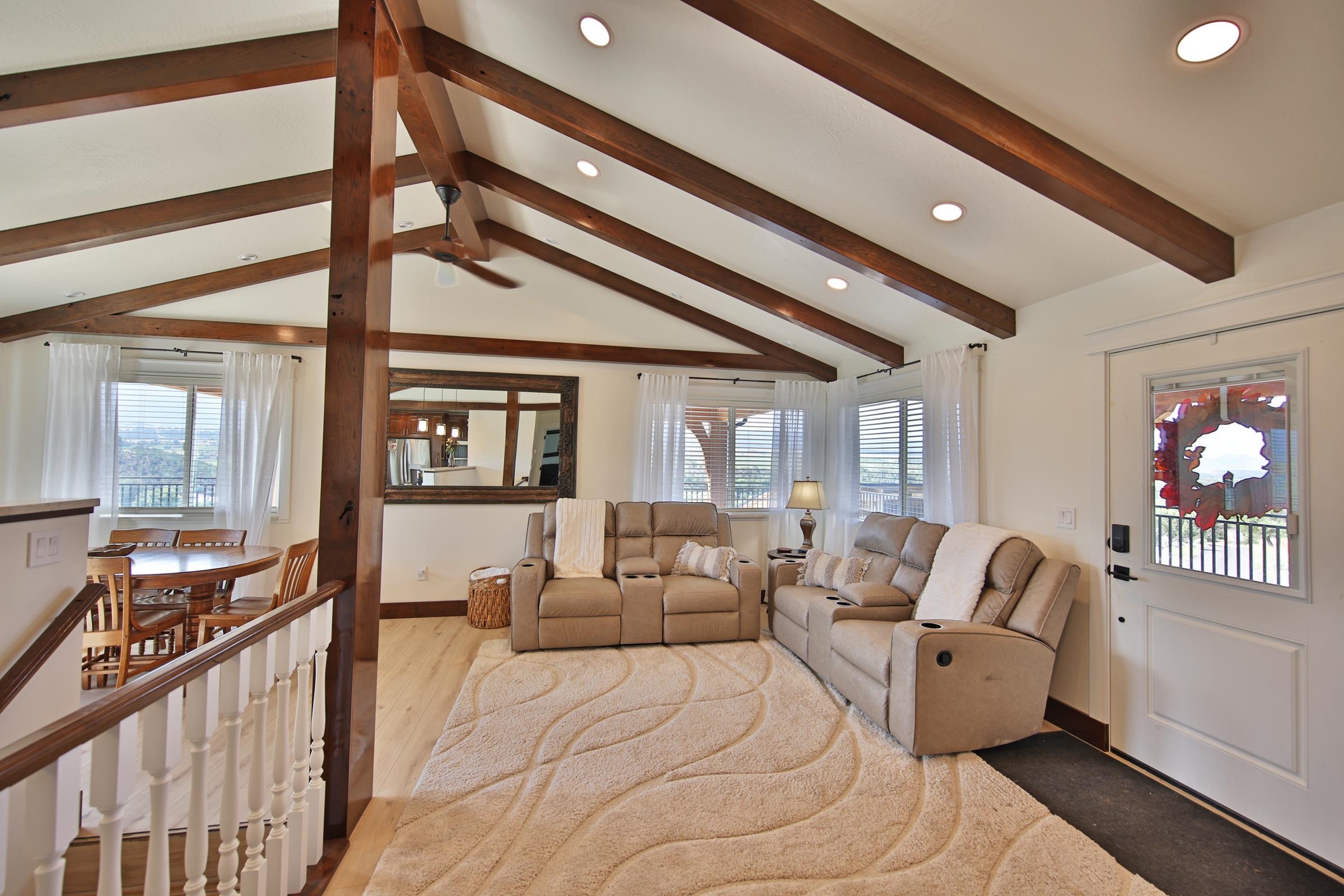 16143 Kimball Creek Road Property Photo 9