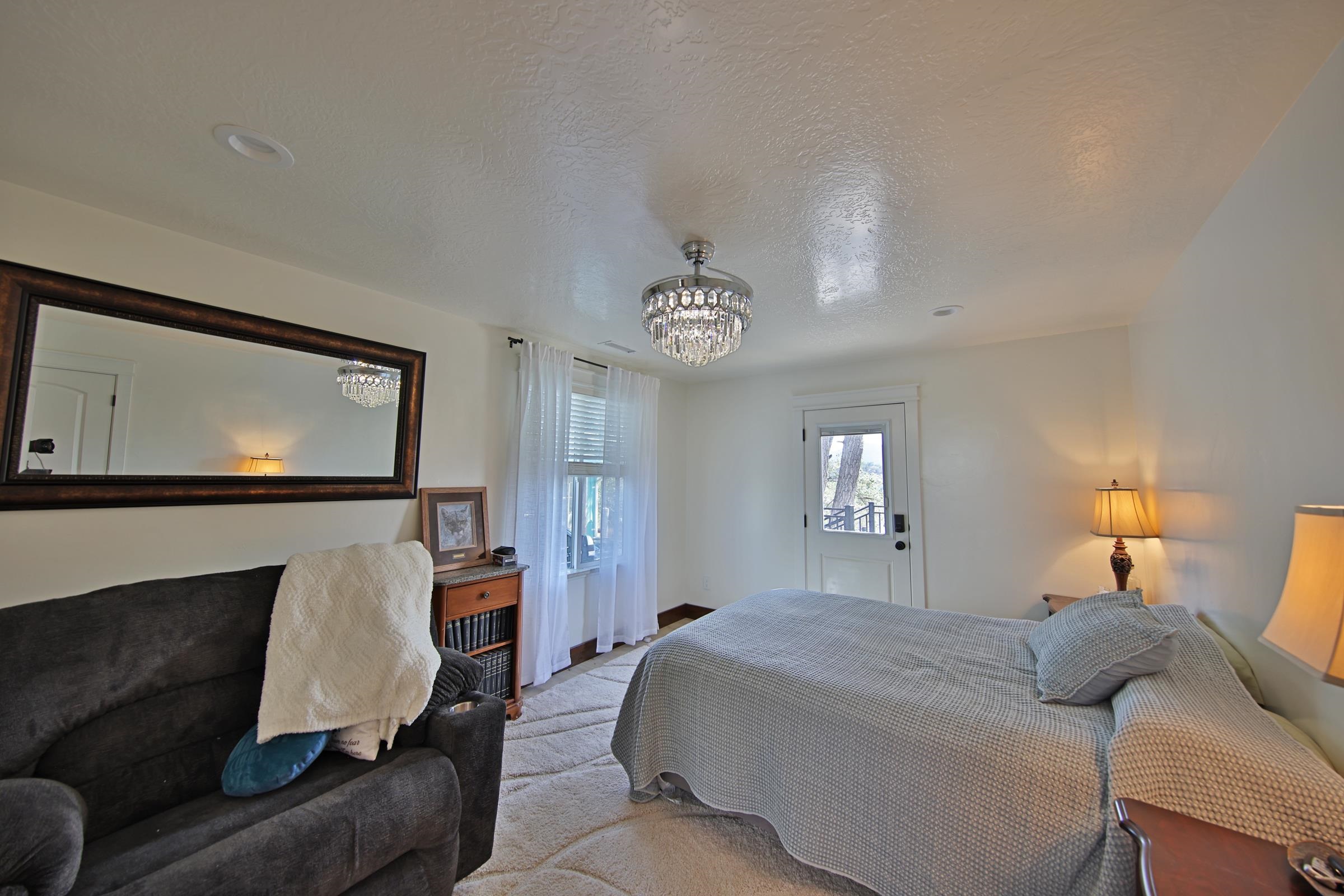 16143 Kimball Creek Road Property Photo 15