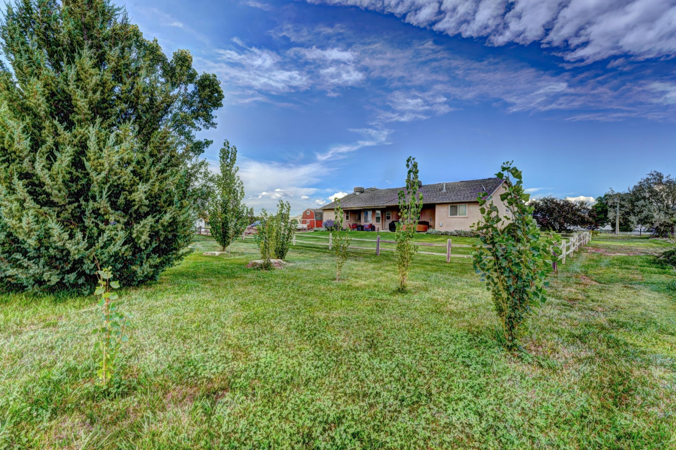 927 21 Road Property Photo 15