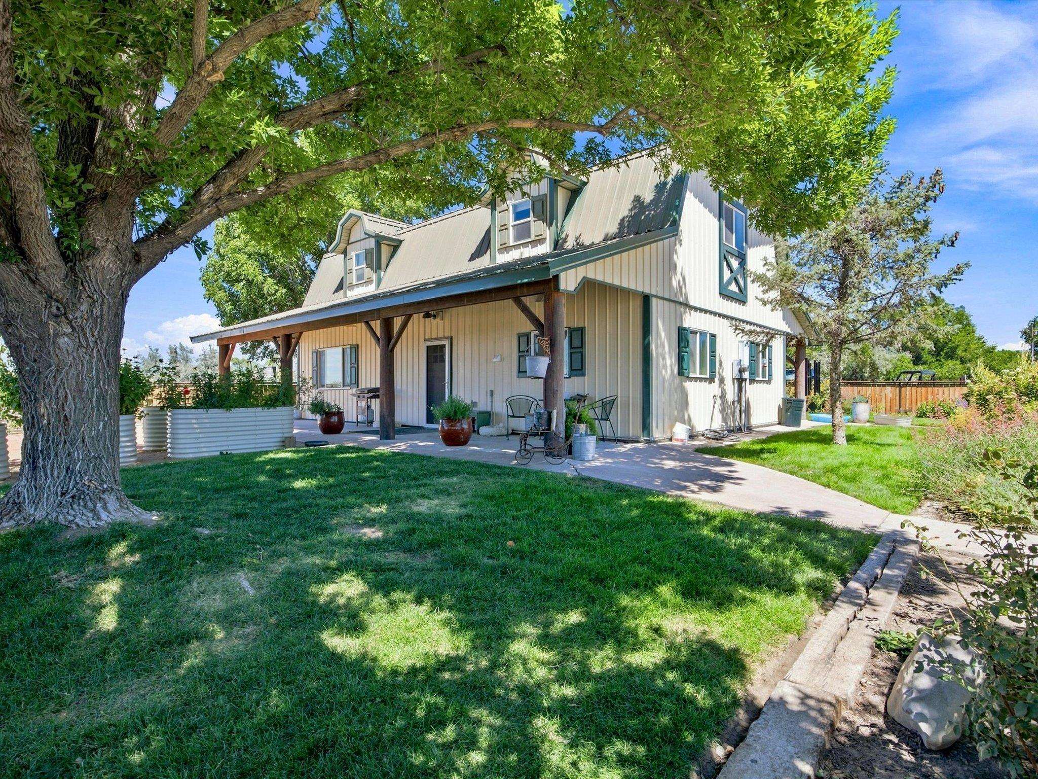 1161 23 Road Property Photo 1
