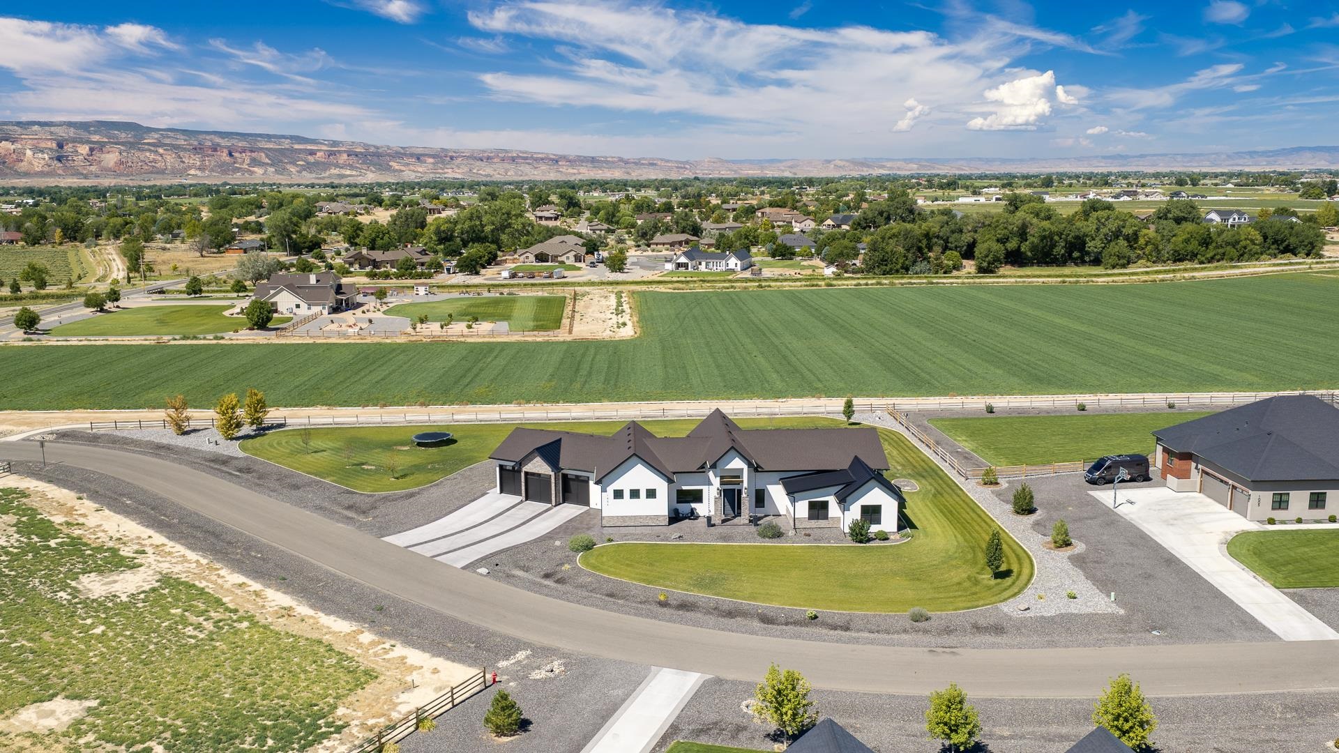 1003 Smith Ranch Road Property Photo 4
