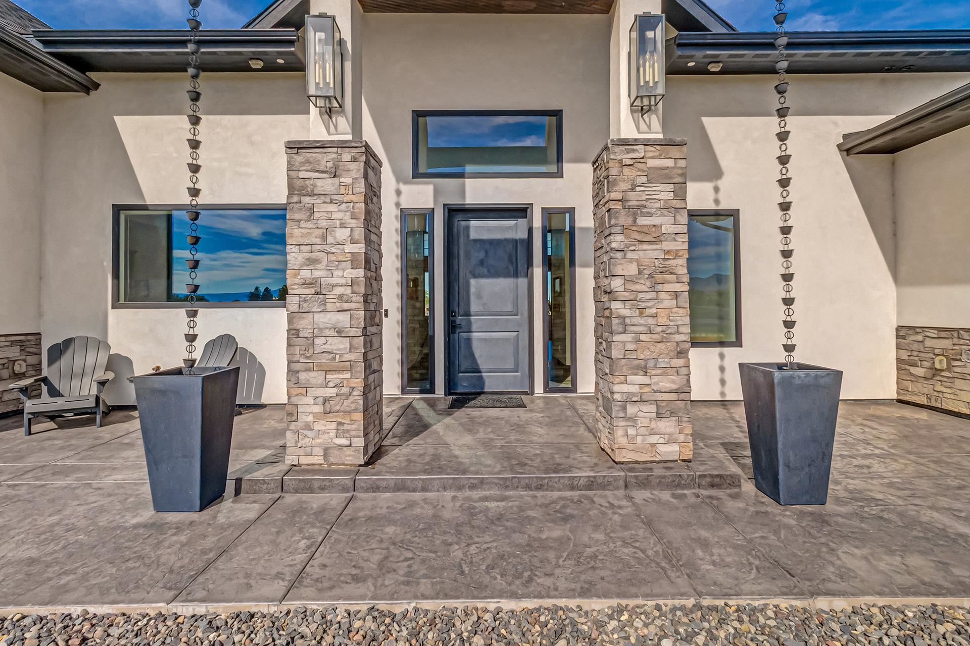 1003 Smith Ranch Road Property Photo 16