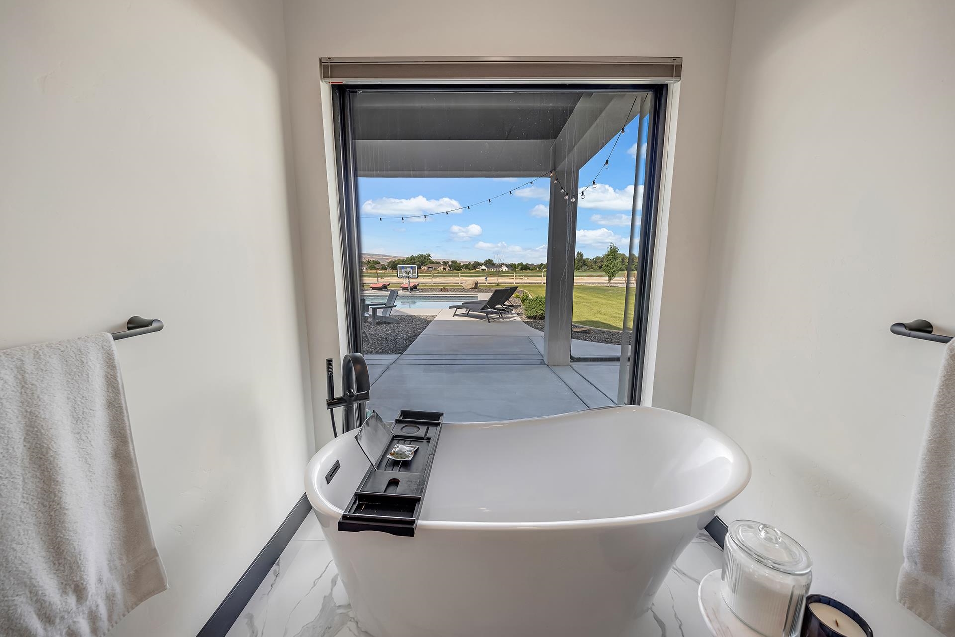 1003 Smith Ranch Road Property Photo 34