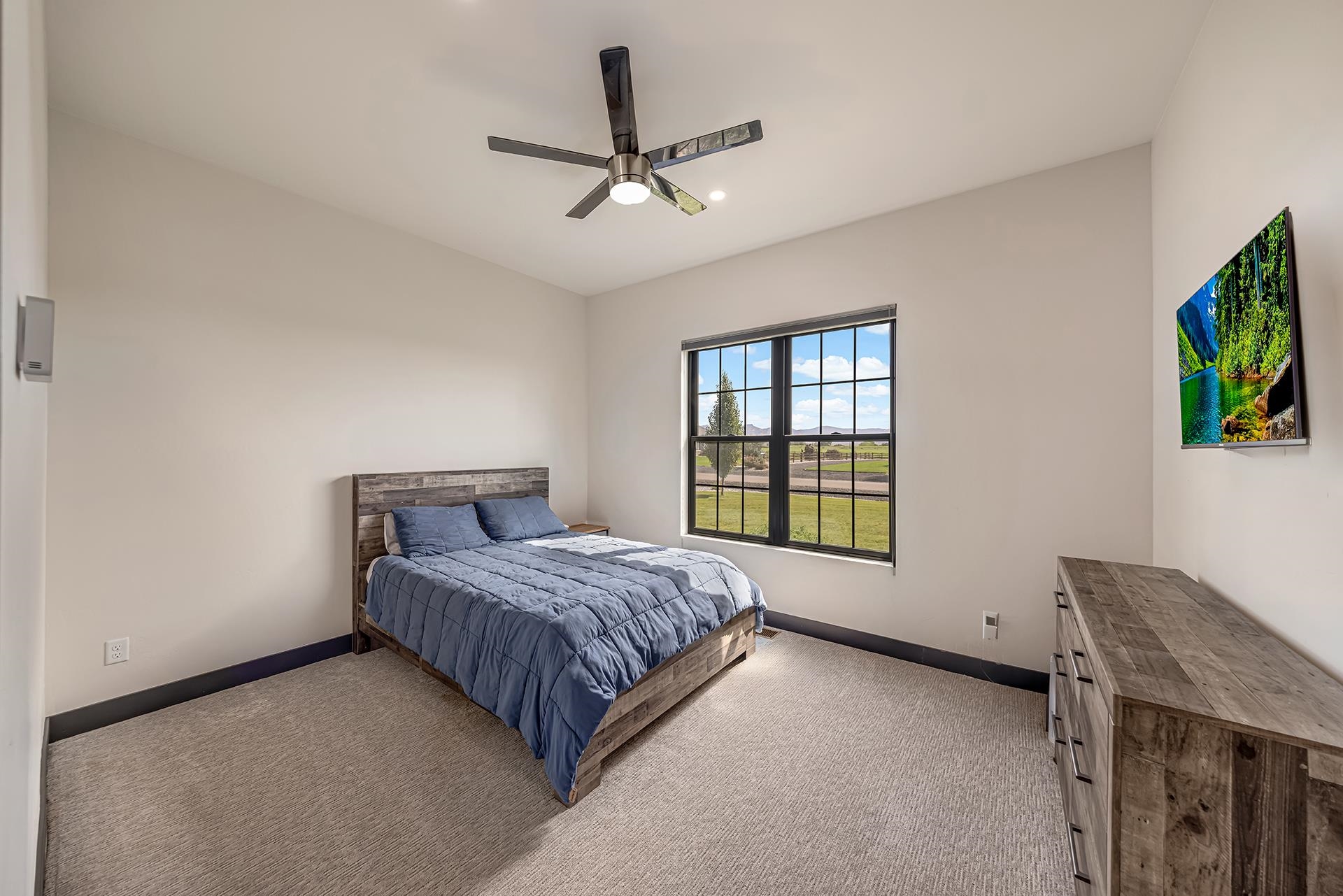 1003 Smith Ranch Road Property Photo 37