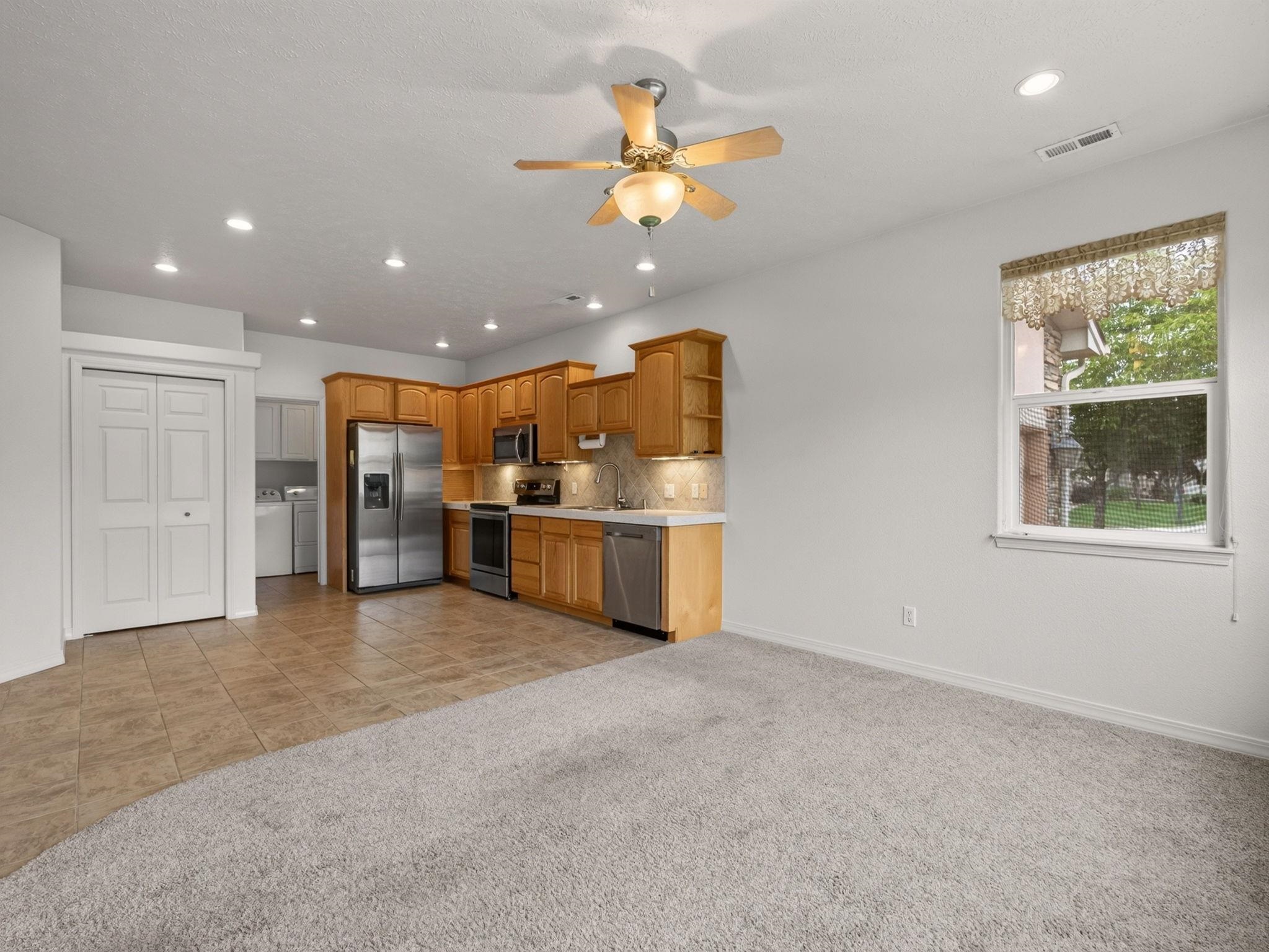 2839 Brittany Drive Property Photo 6
