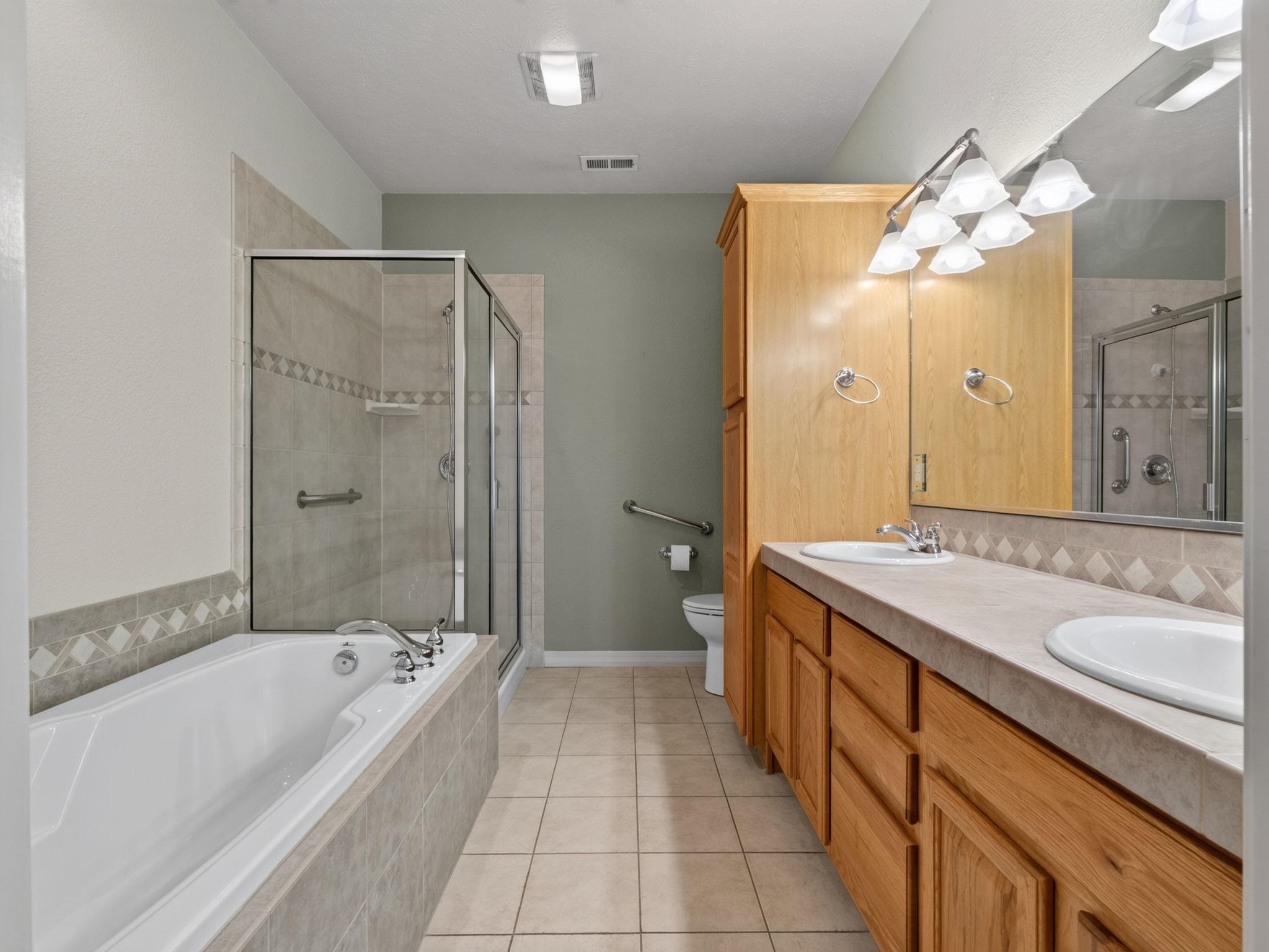 2839 Brittany Drive Property Photo 20