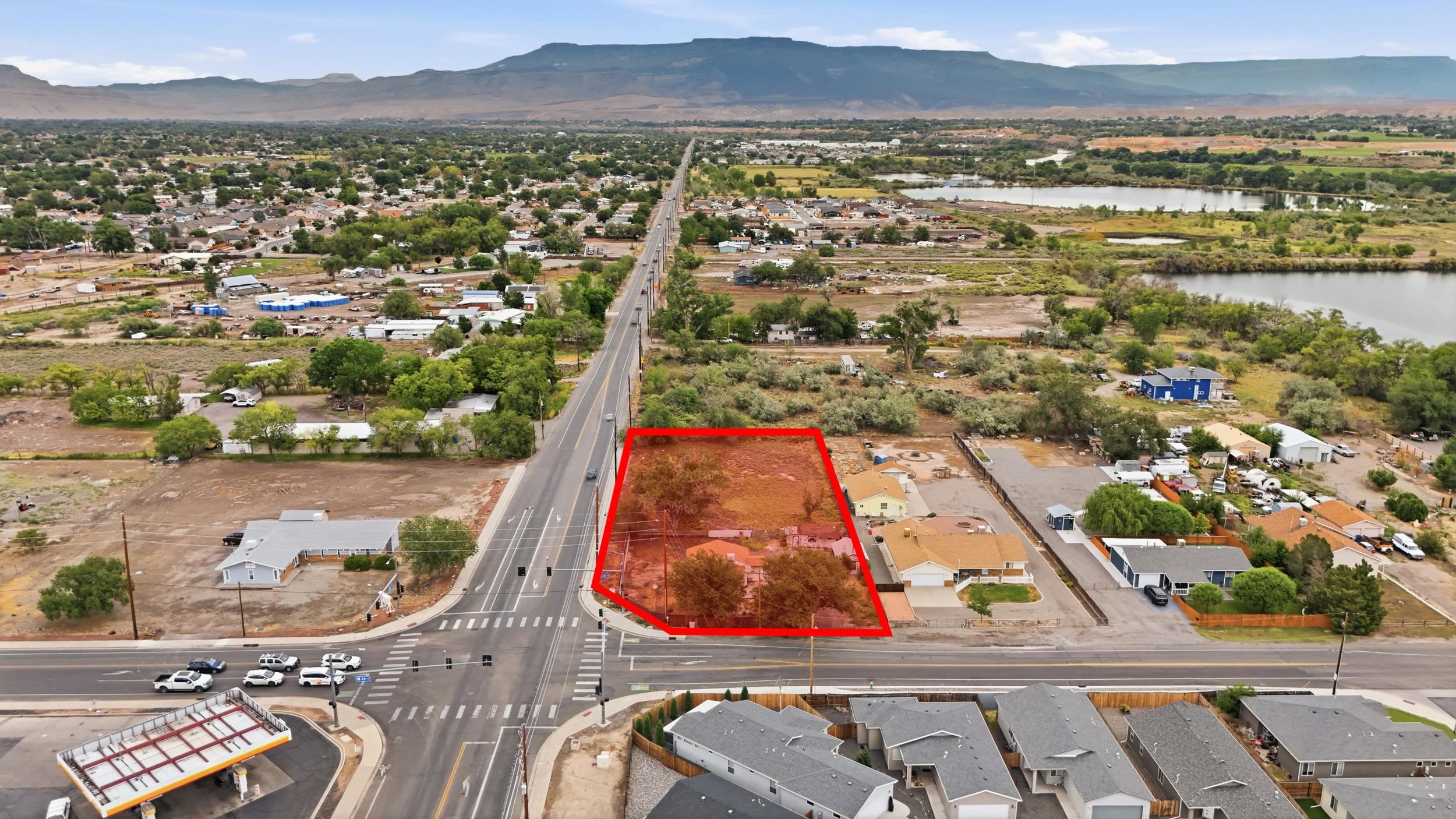 398 30 Road Property Photo 4