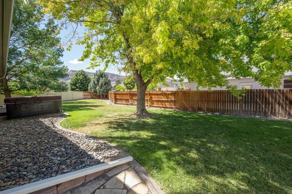 409 Montero Street Property Photo 35