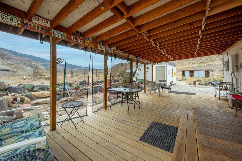 598 39 Road Property Photo 22