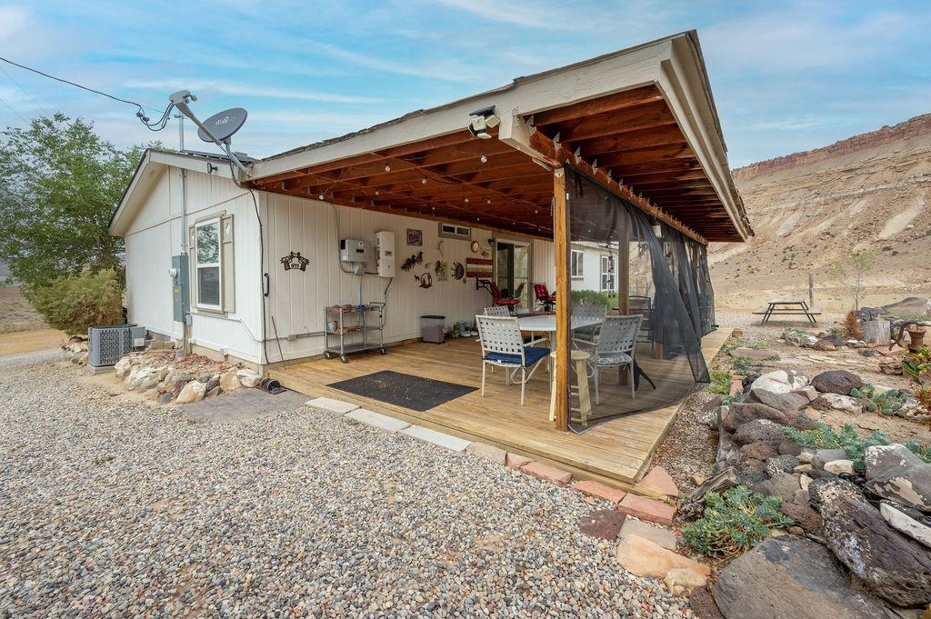 598 39 Road Property Photo 27