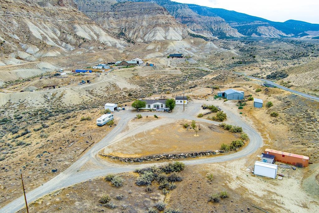 598 39 Road Property Photo 35