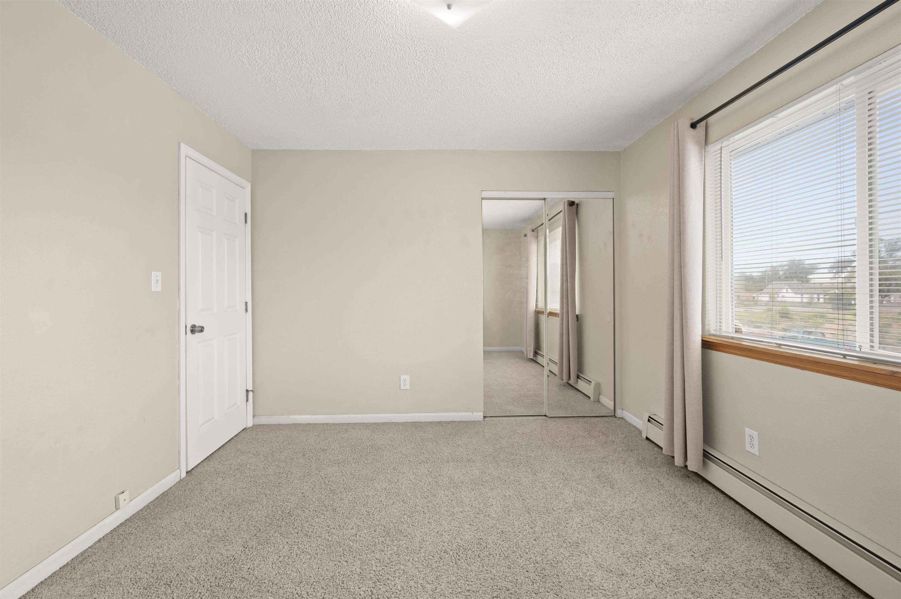 559 W Pabor Way Property Photo 12