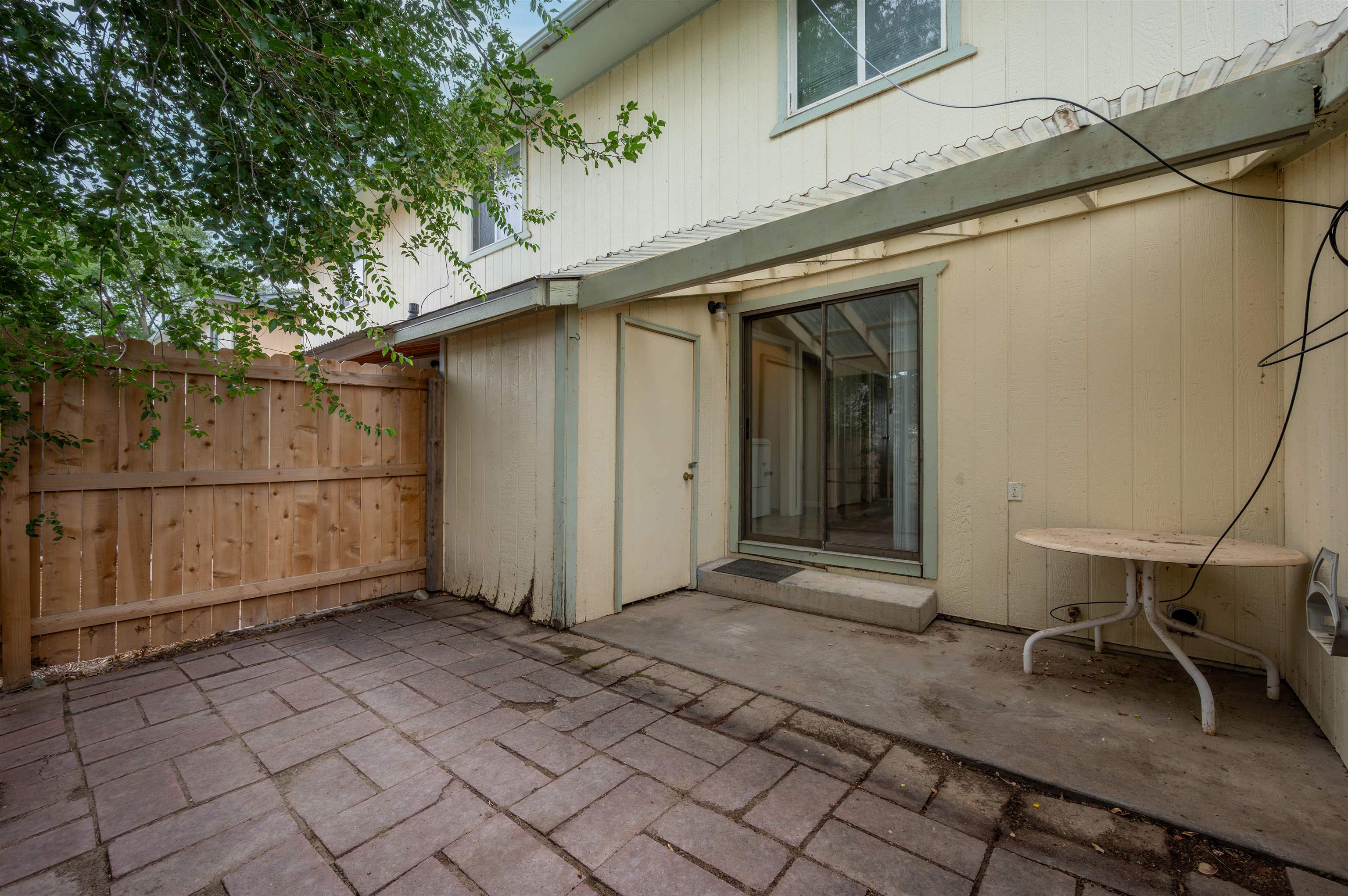 559 W Pabor Way Property Photo 16
