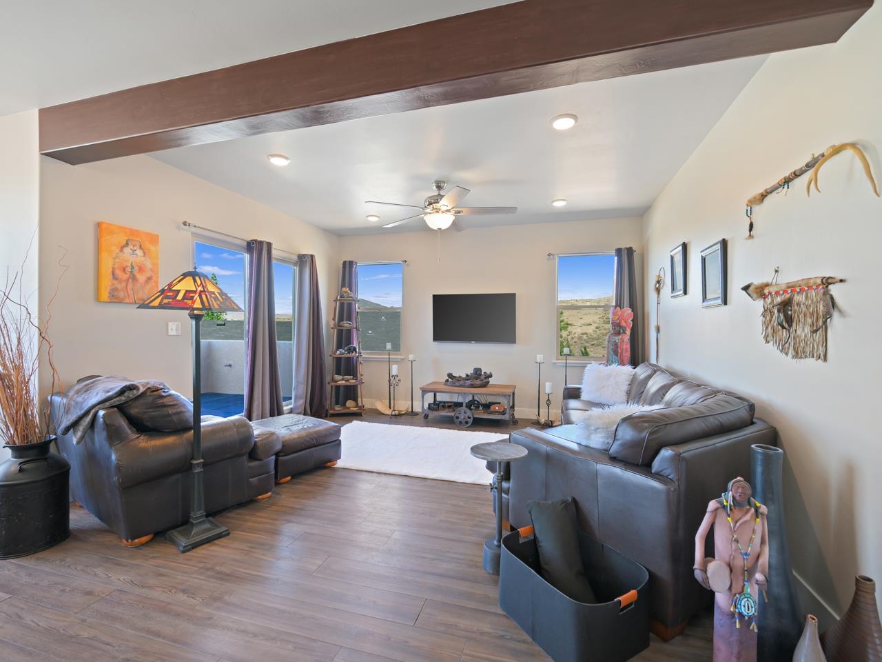 195 Secret Canyon Court Property Photo 8