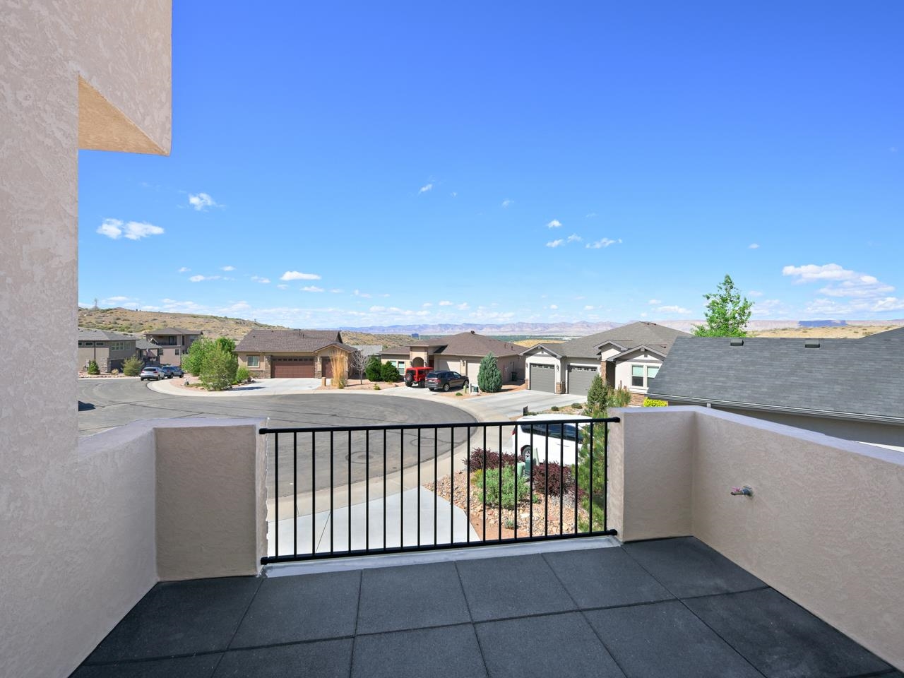 195 Secret Canyon Court Property Photo 11