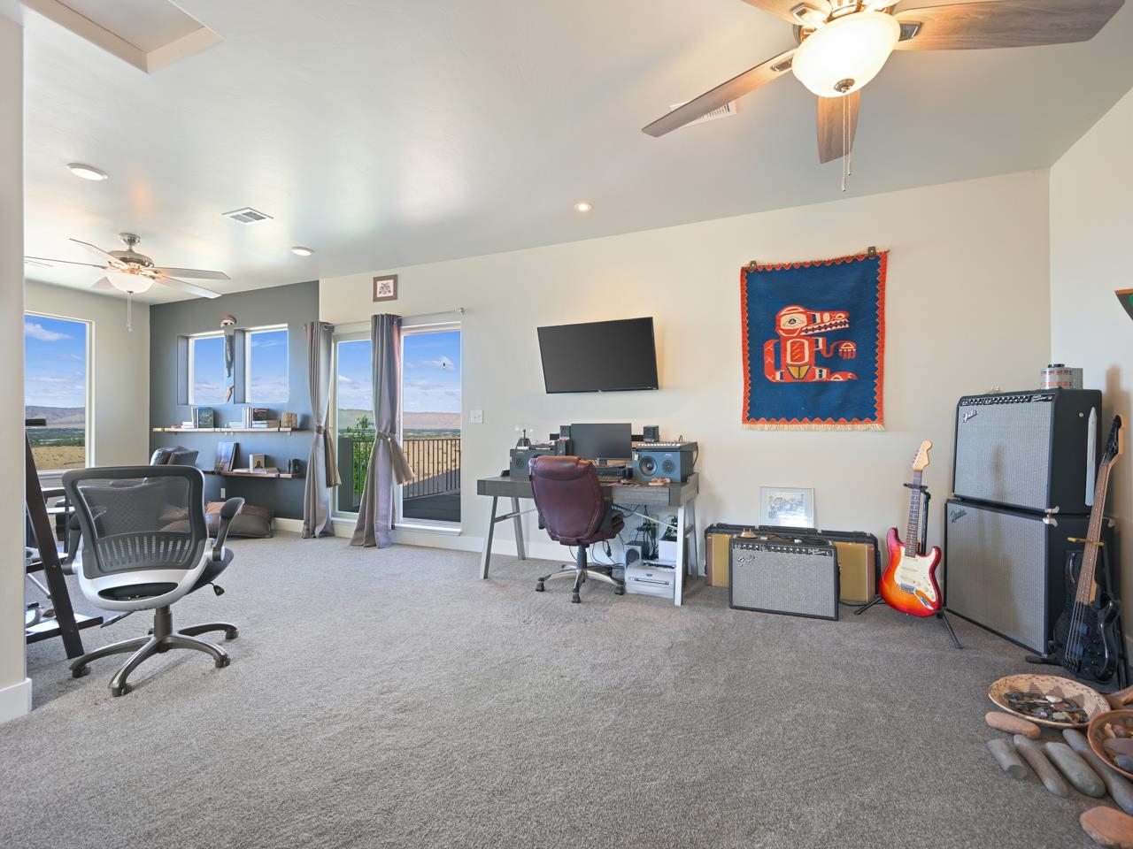 195 Secret Canyon Court Property Photo 21