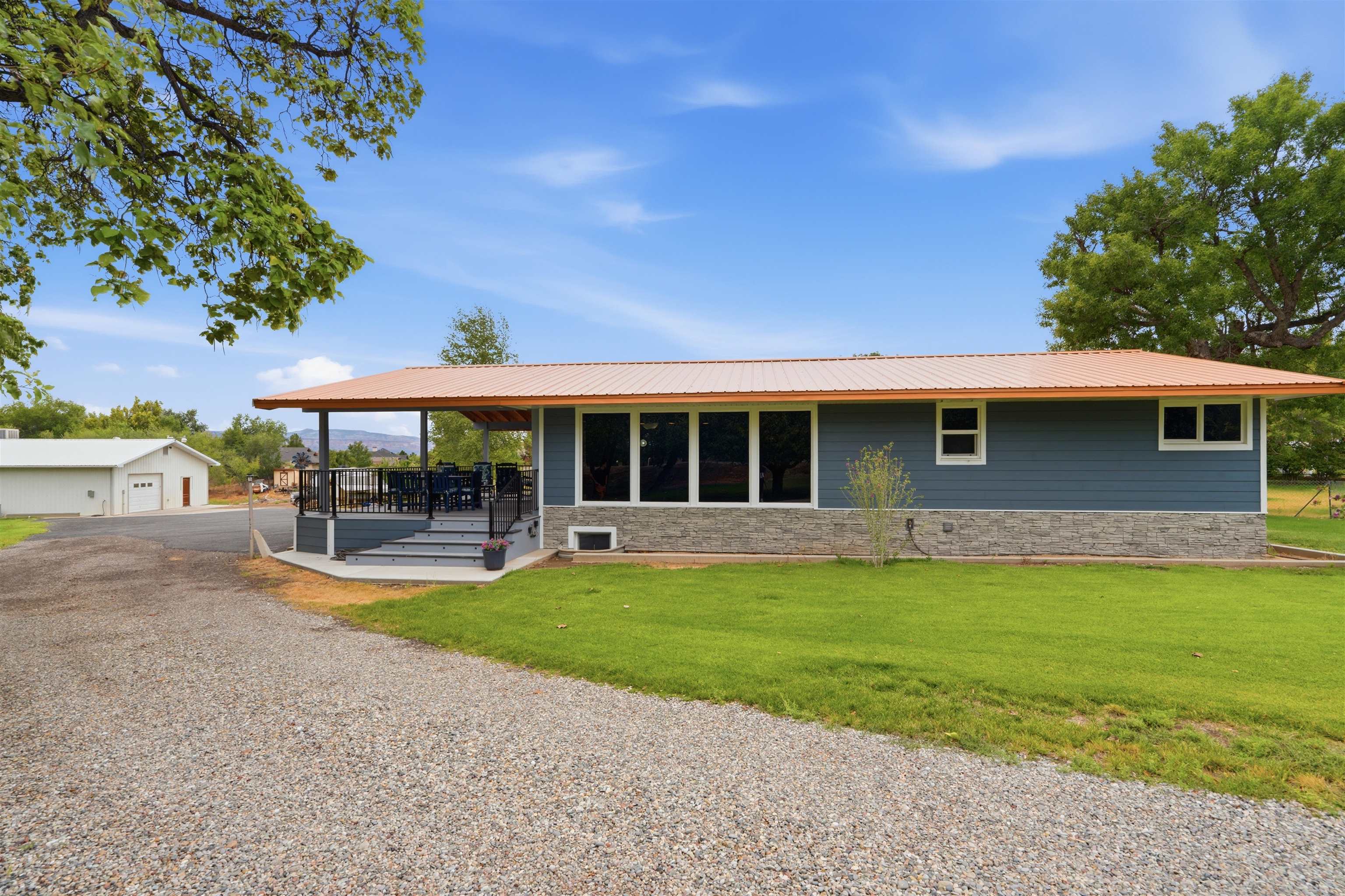 771 26 1/2 Road Property Photo 40