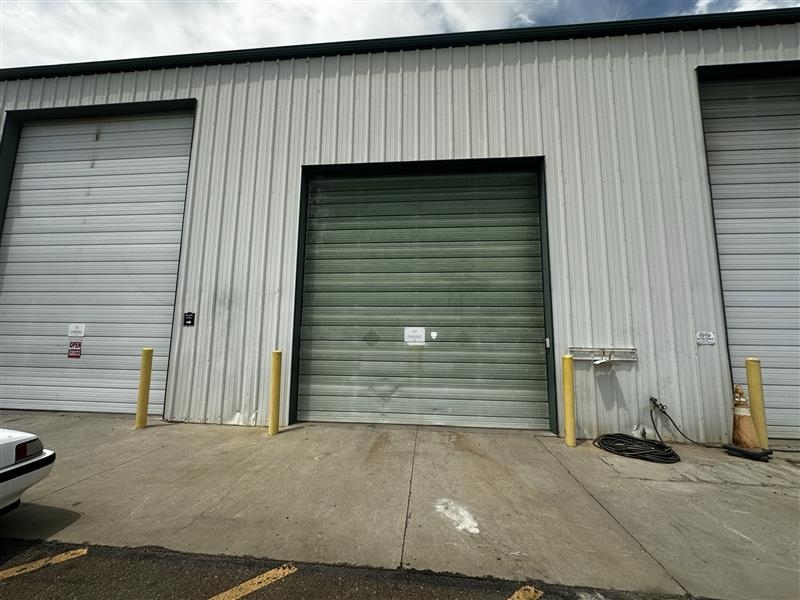 2948 I-70 Business Loop Property Photo 2