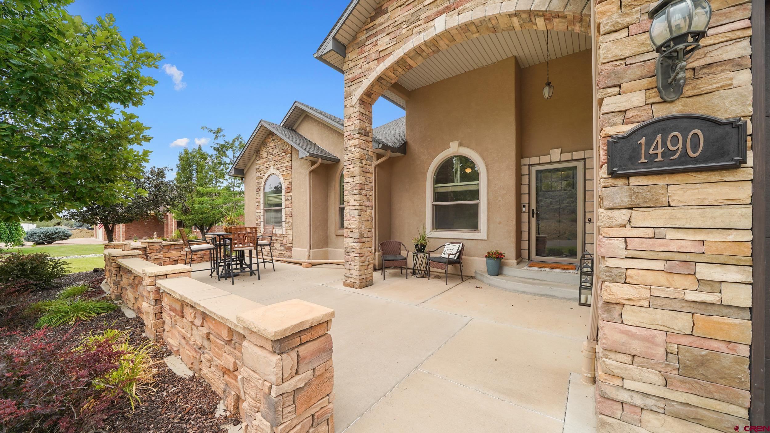 1490 Se Fairway Drive Property Photo 4