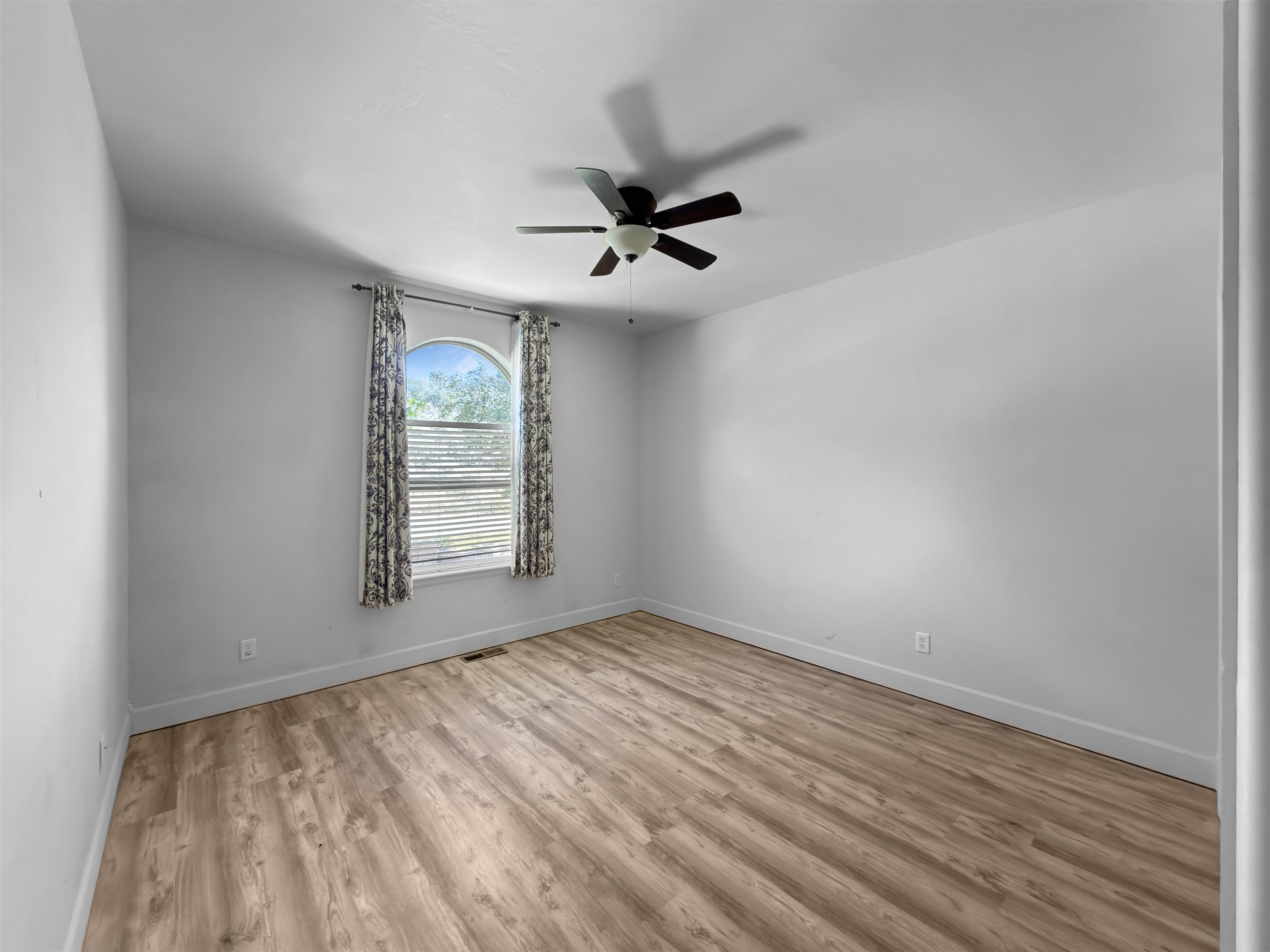 1490 Se Fairway Drive Property Photo 10