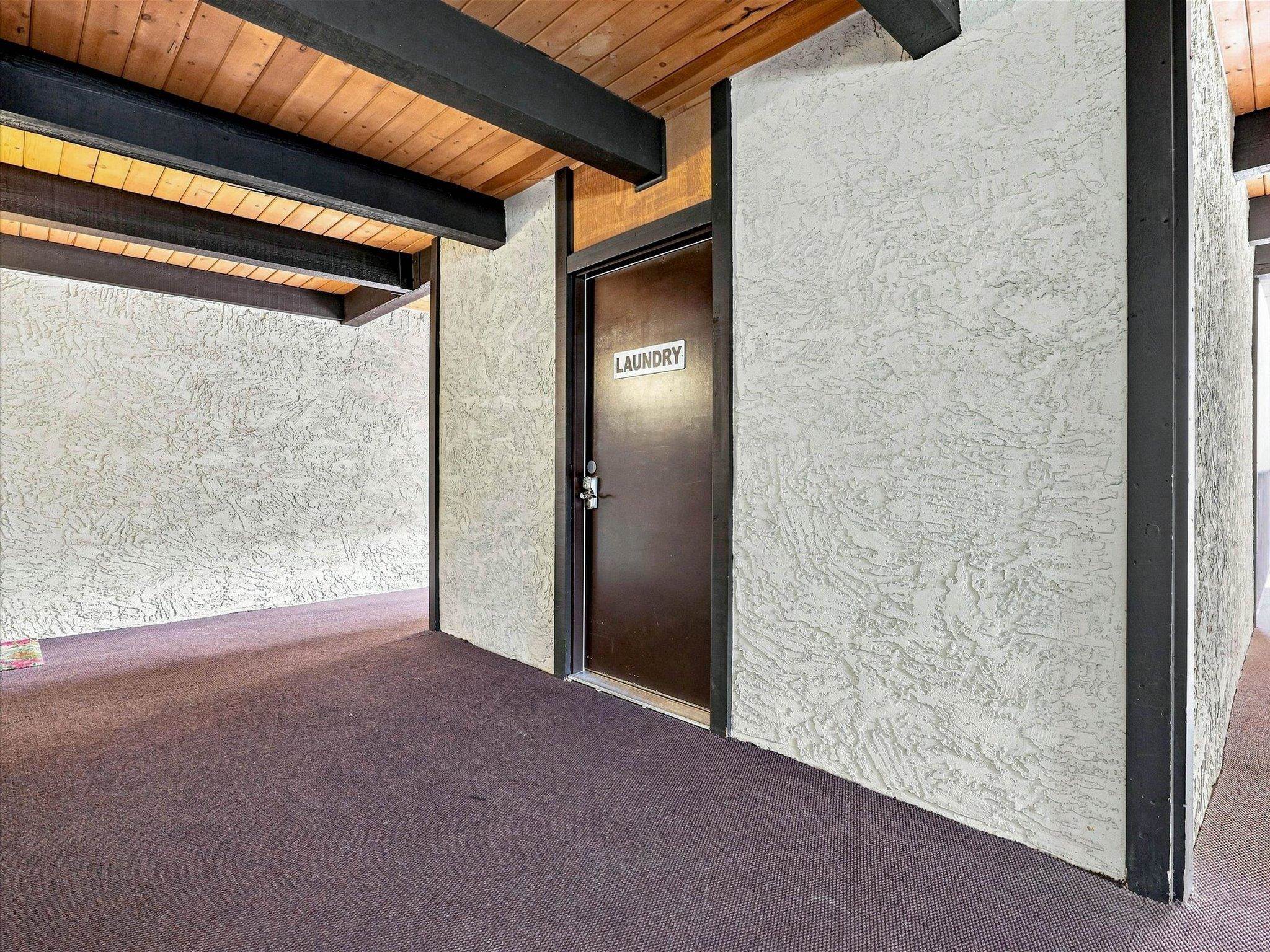 3231 Lakeside Drive Property Photo 15