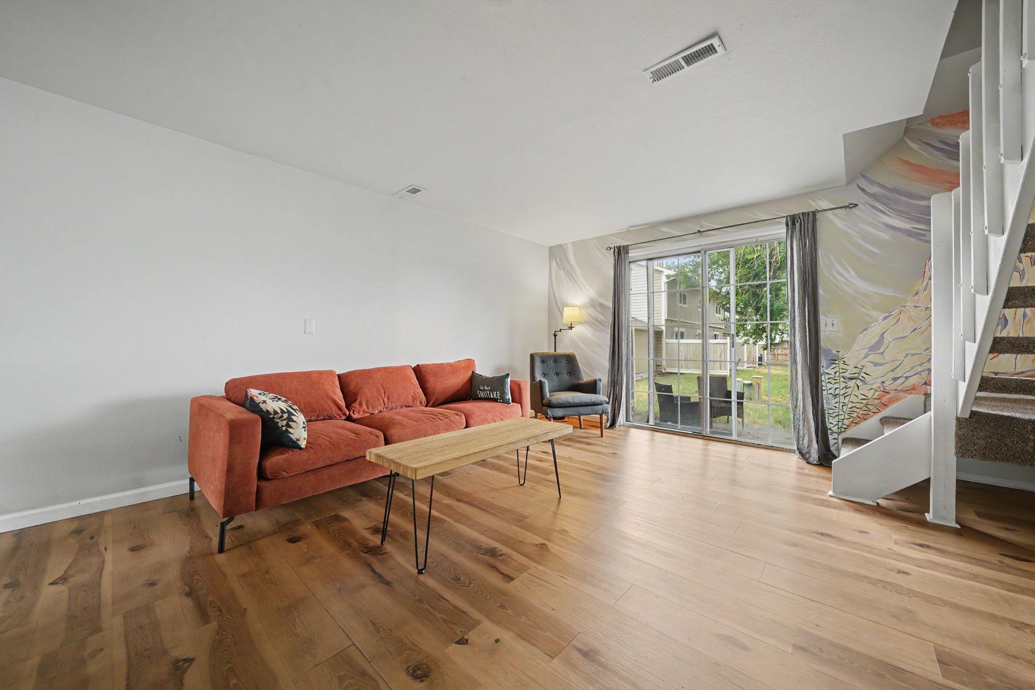 523 28 1/4 Road Property Photo 4