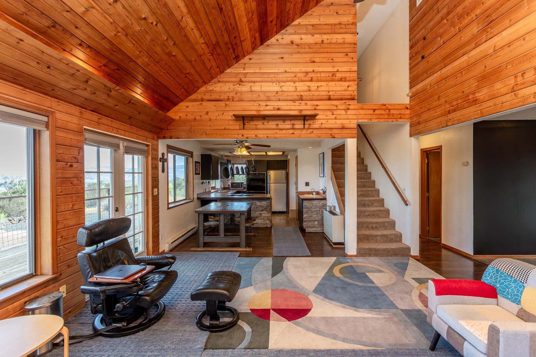 9121 54 Road Property Photo 9
