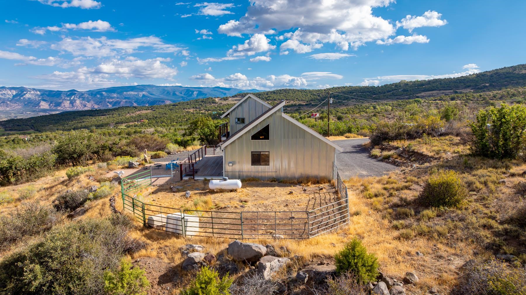 9121 54 Road Property Photo 34