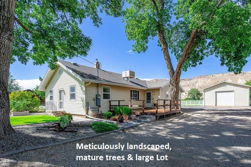 3628 G Road Property Photo 3