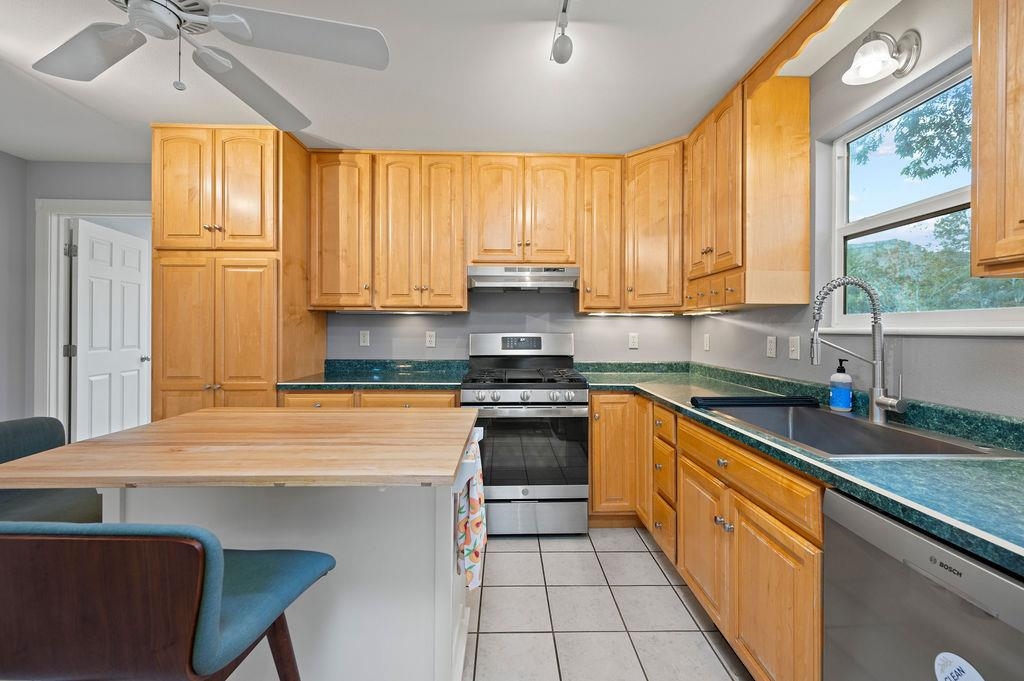 3628 G Road Property Photo 13