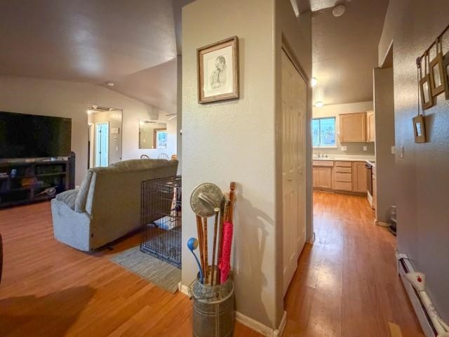 1032 E Grand Avenue Property Photo 4