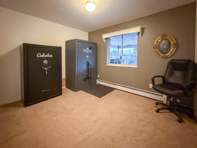 1032 E Grand Avenue Property Photo 17