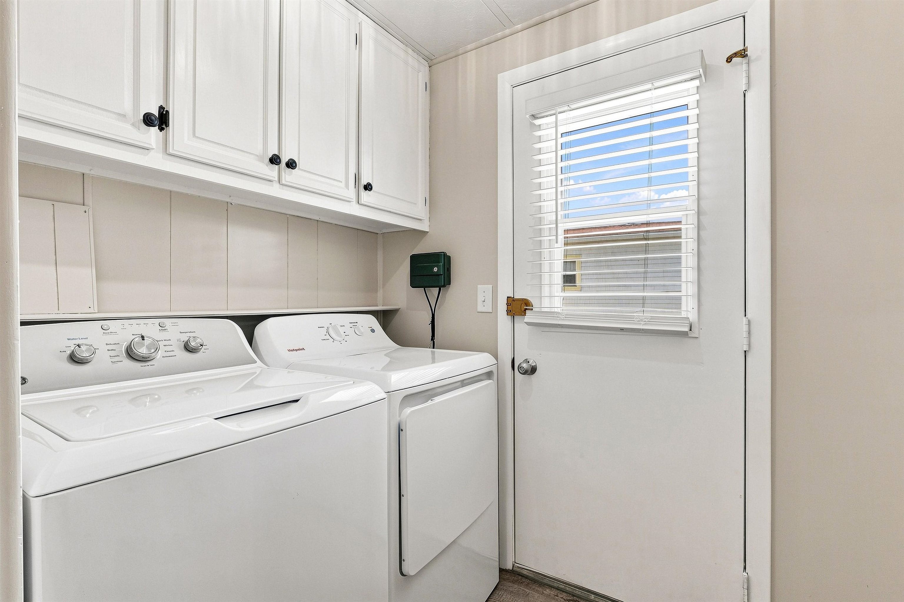 598 E Conestoga Circle Property Photo 11